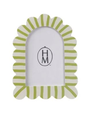 MDF Striped Scalloped Photo Frame