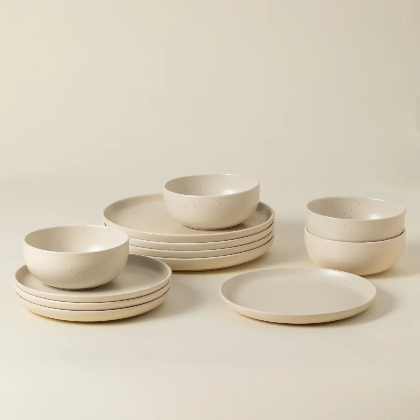 Bentley &amp; Brooks Dishes