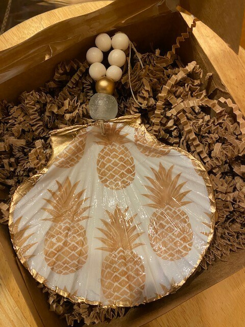 Handmade Clam Shell Ornament
