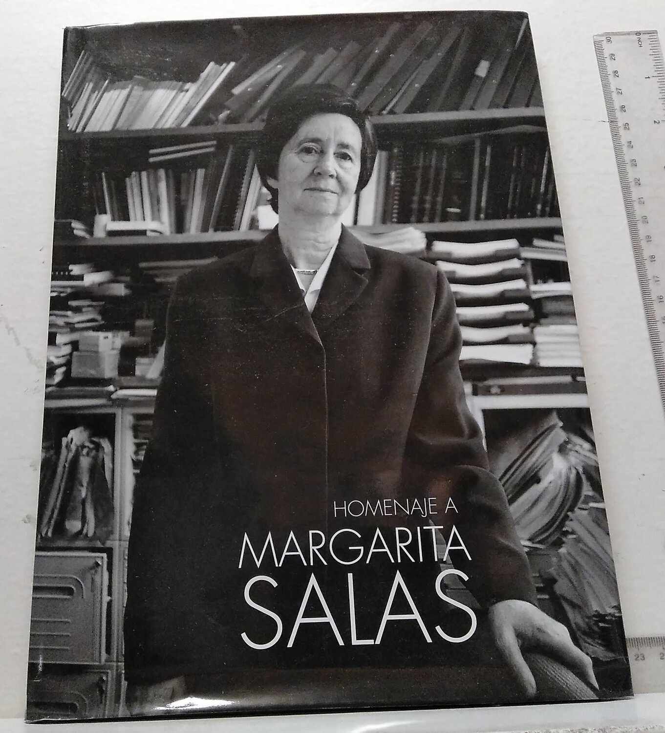 Homenaje a Margarita Salas. Autor: Varios Autores