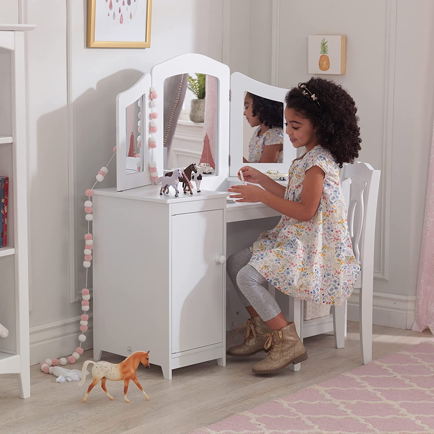 Children&#39;s Playroom Bedroom Furniture, Fun and Practical Kids Room Furniture, Storage and Decor Solutions for Toddlers and Kids