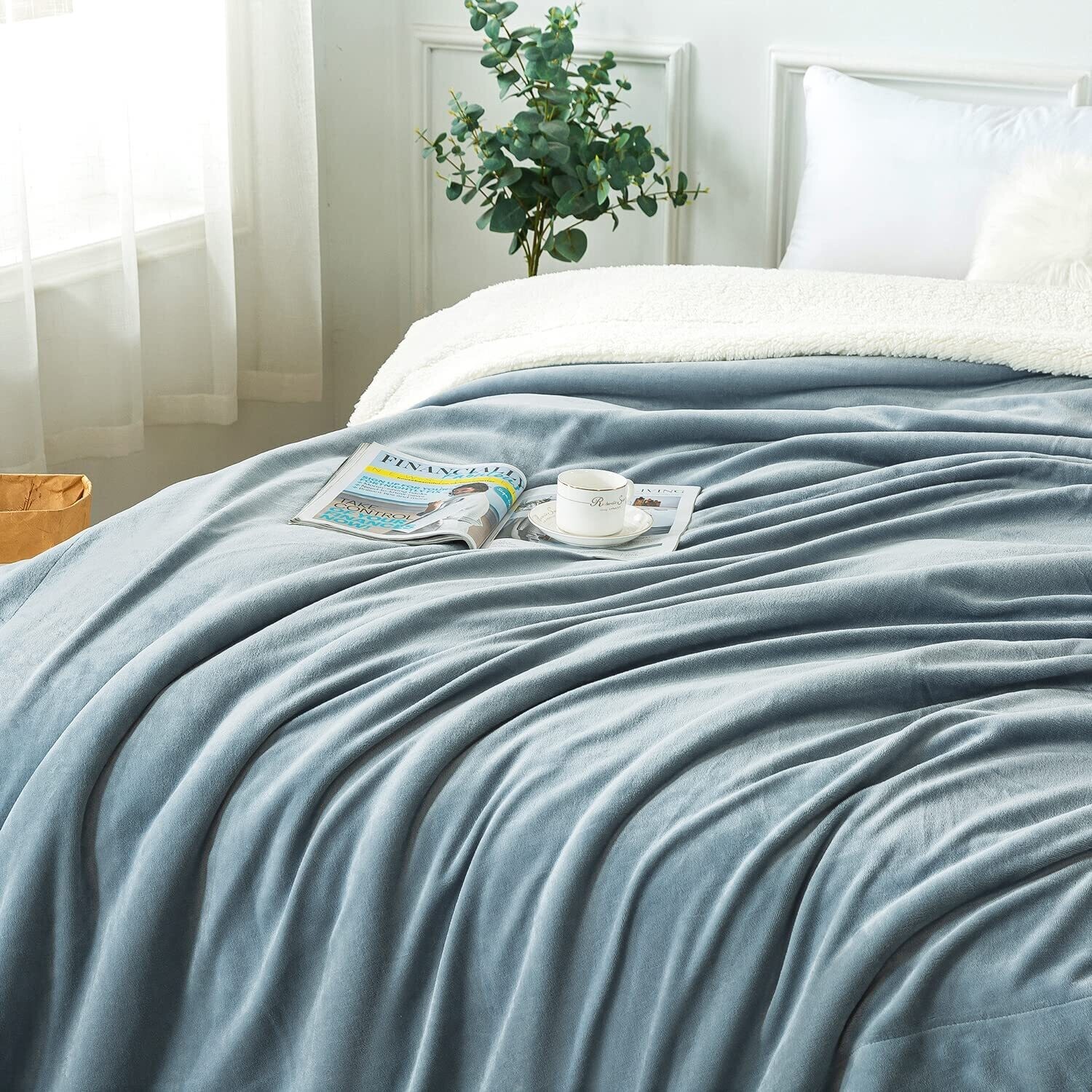 High-Quality Double-Sided Sofa Blankets for Comfort and Home Decor