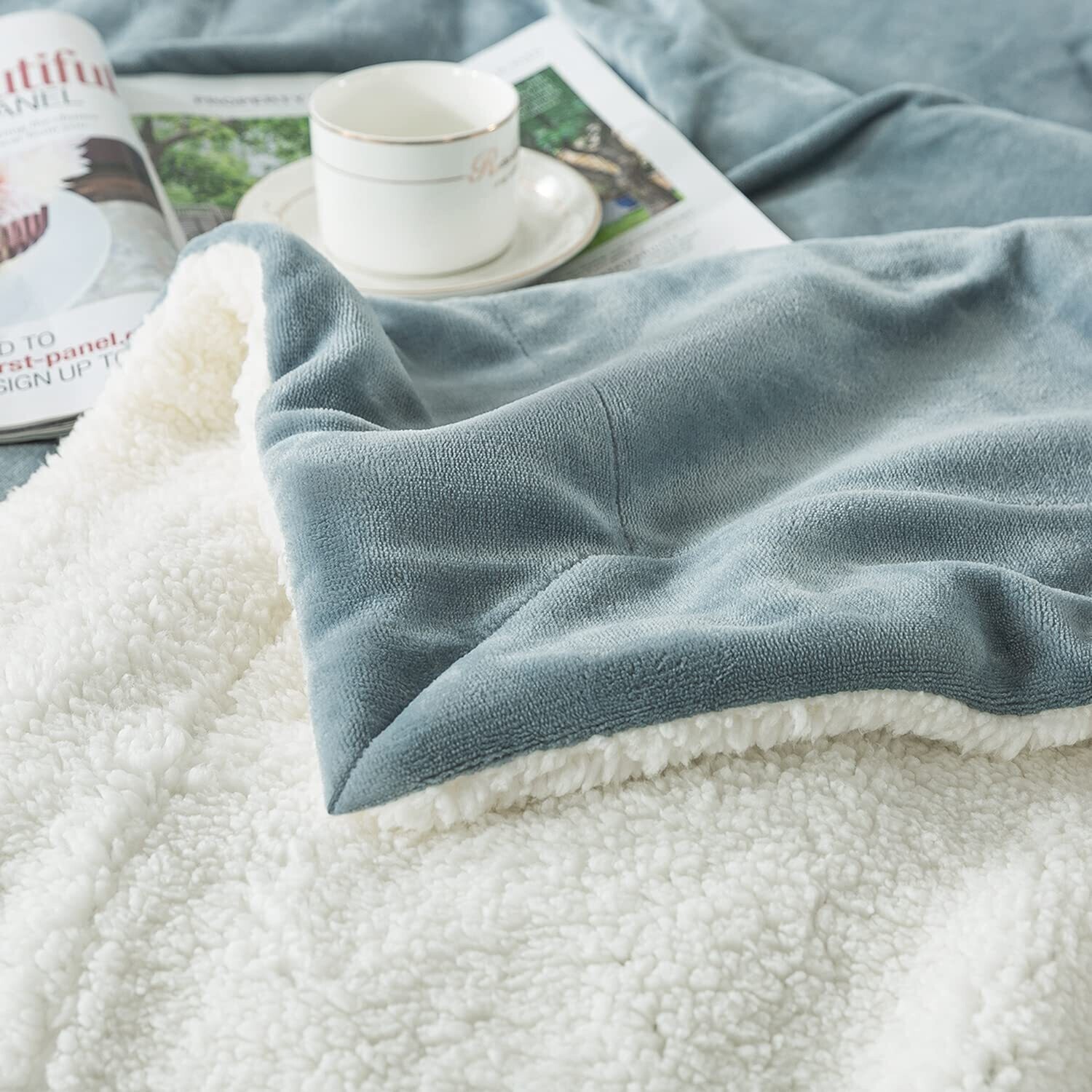 High-Quality Double-Sided Sofa Blankets for Comfort and Home Decor
