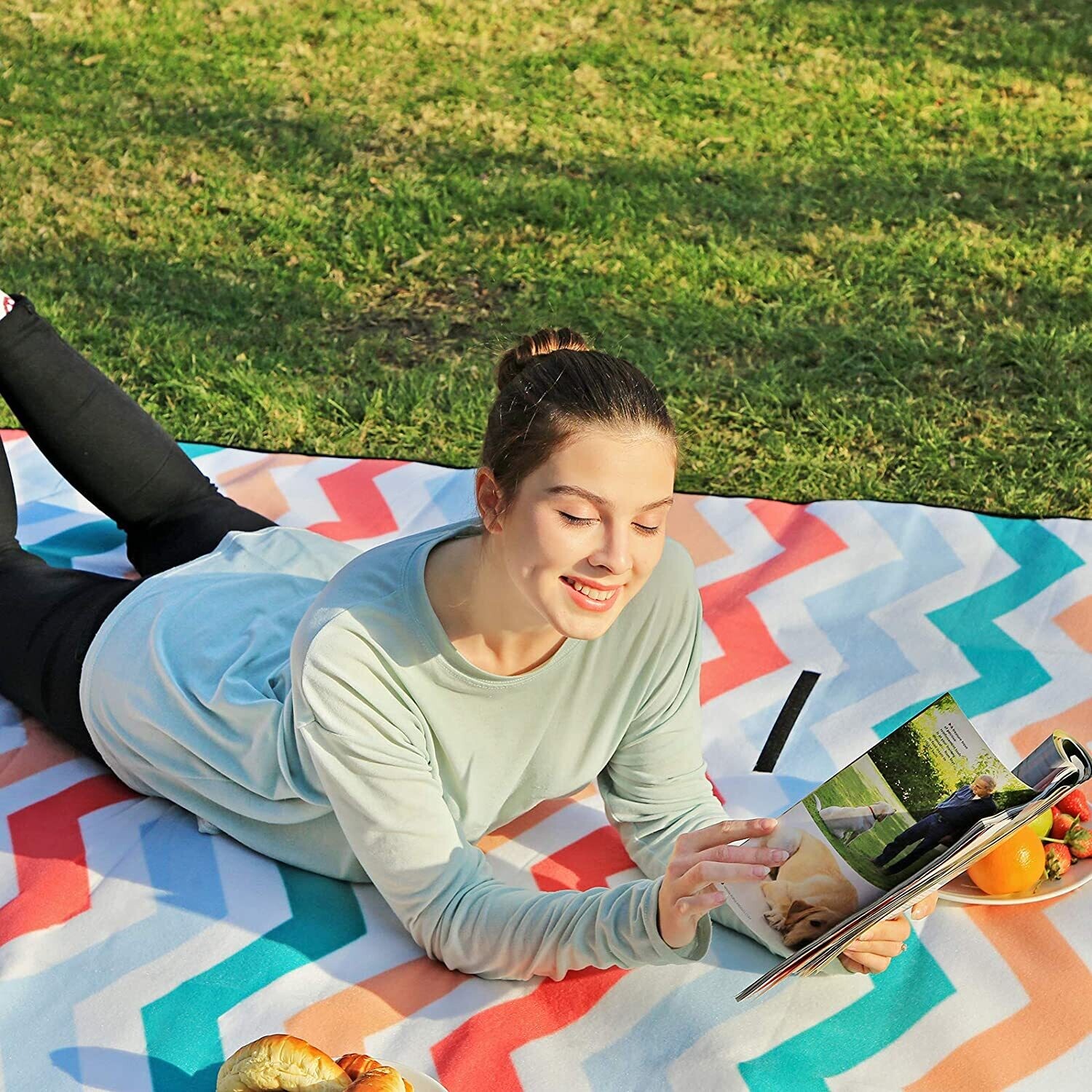 Waterproof Picnic/Camping blanket with Handle