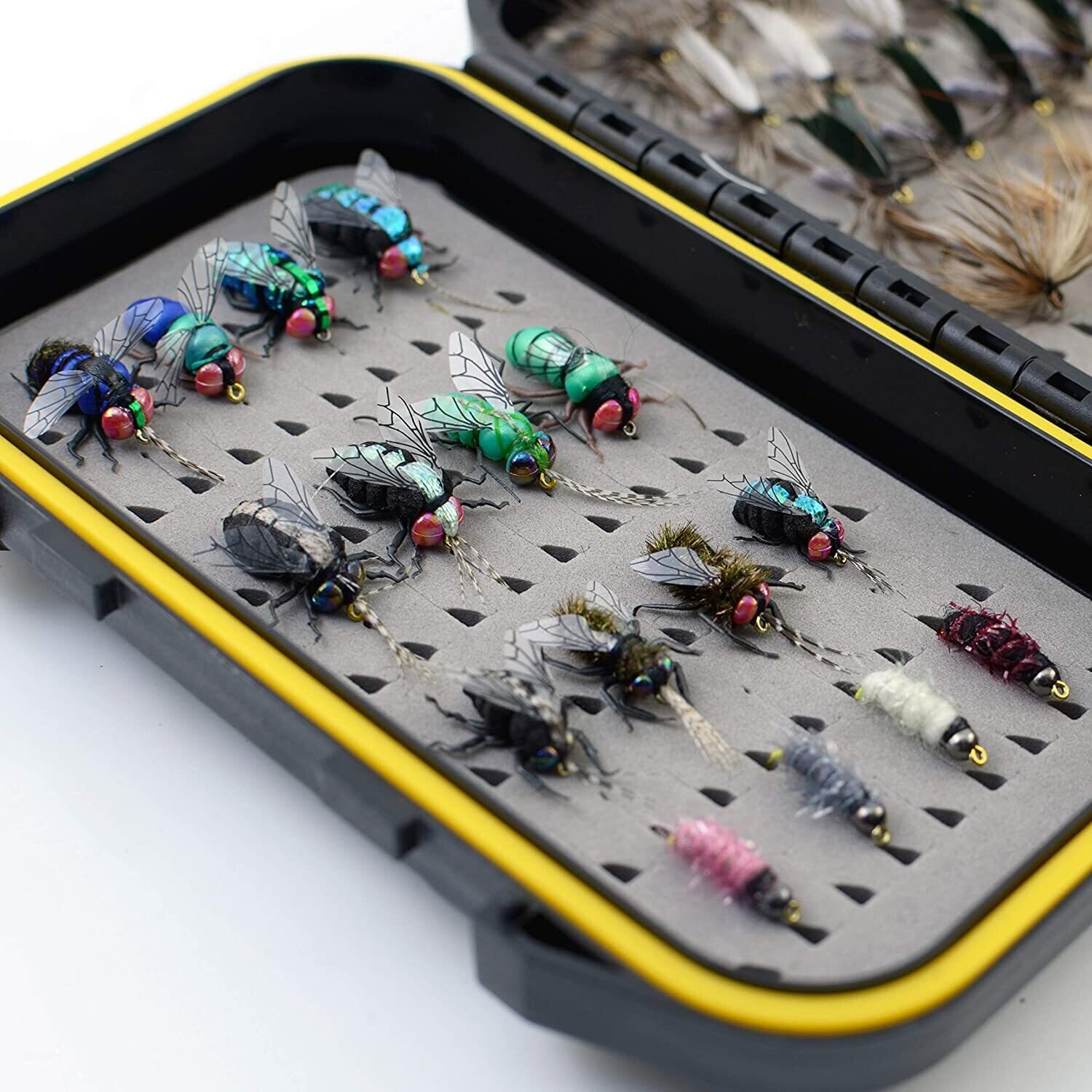 Fly Fishing Gear for Trout and Salmon – Tackle and Accessories for Anglers