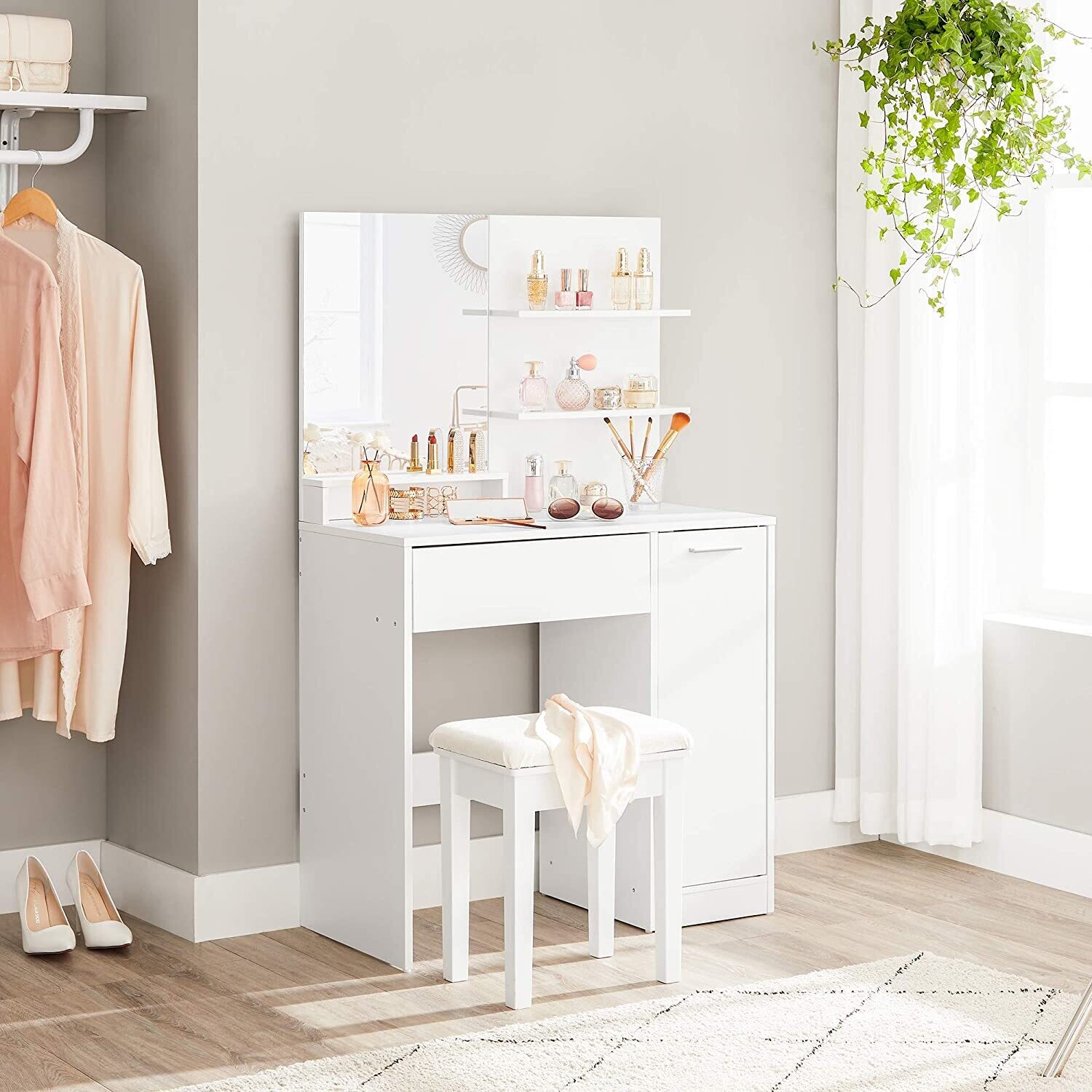 Dressing Table with Mirror and Storage Compartment – Stylish Vanity Desk with Organized Storage for Bedroom or Dressing Room