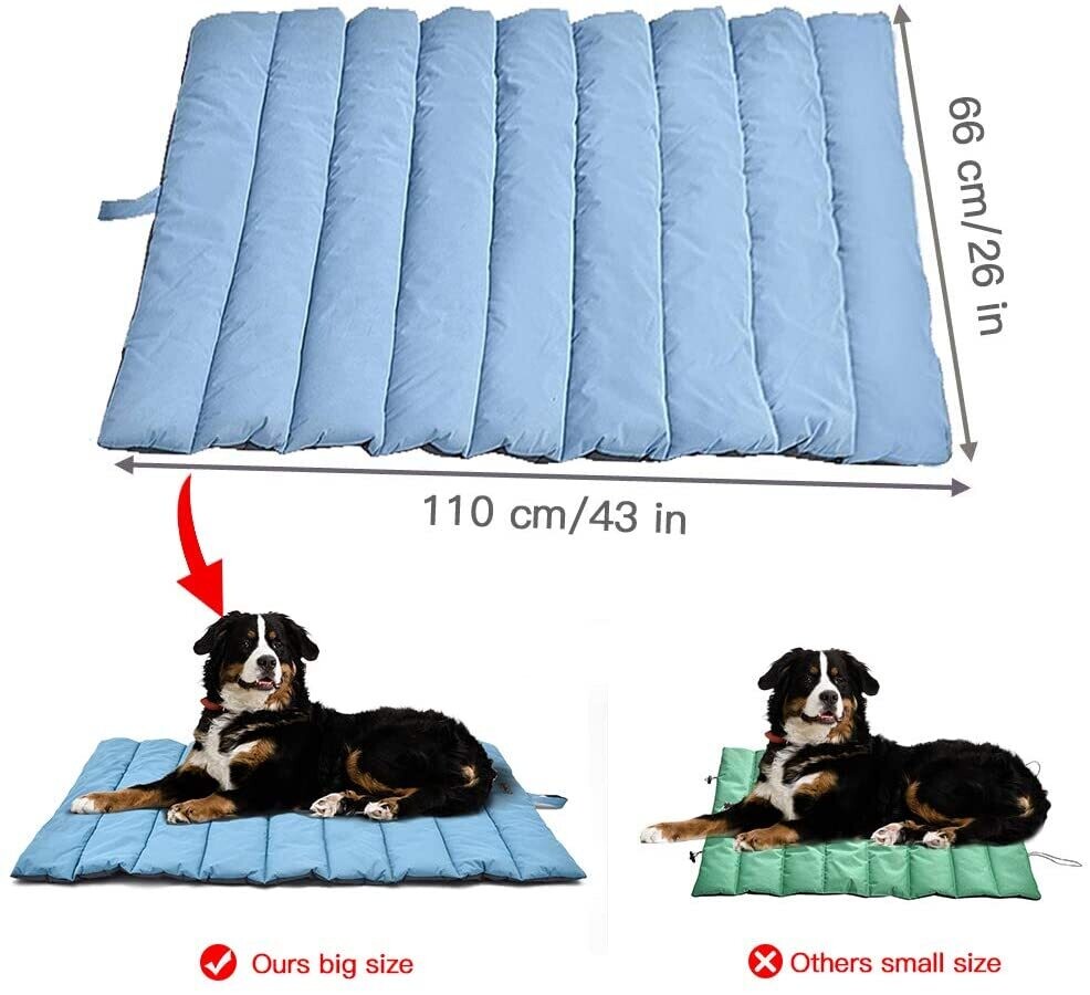Large Dogs Foldable Washable Waterproof Dog Mat for Outdoor Use, Pet-Friendly Portable Dog Mat Travel Blanket for Dogs and Cats with Multiple Uses: Picnic Blanket 110 by 68 cm.
