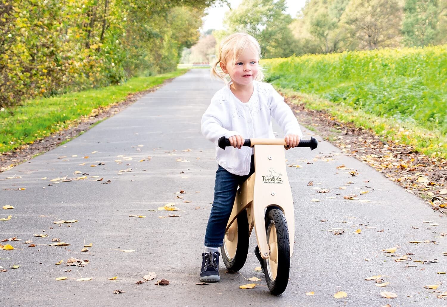 Classic Balance Bike Varnished Wooden Balance Bike with Unpunctureable Tyres