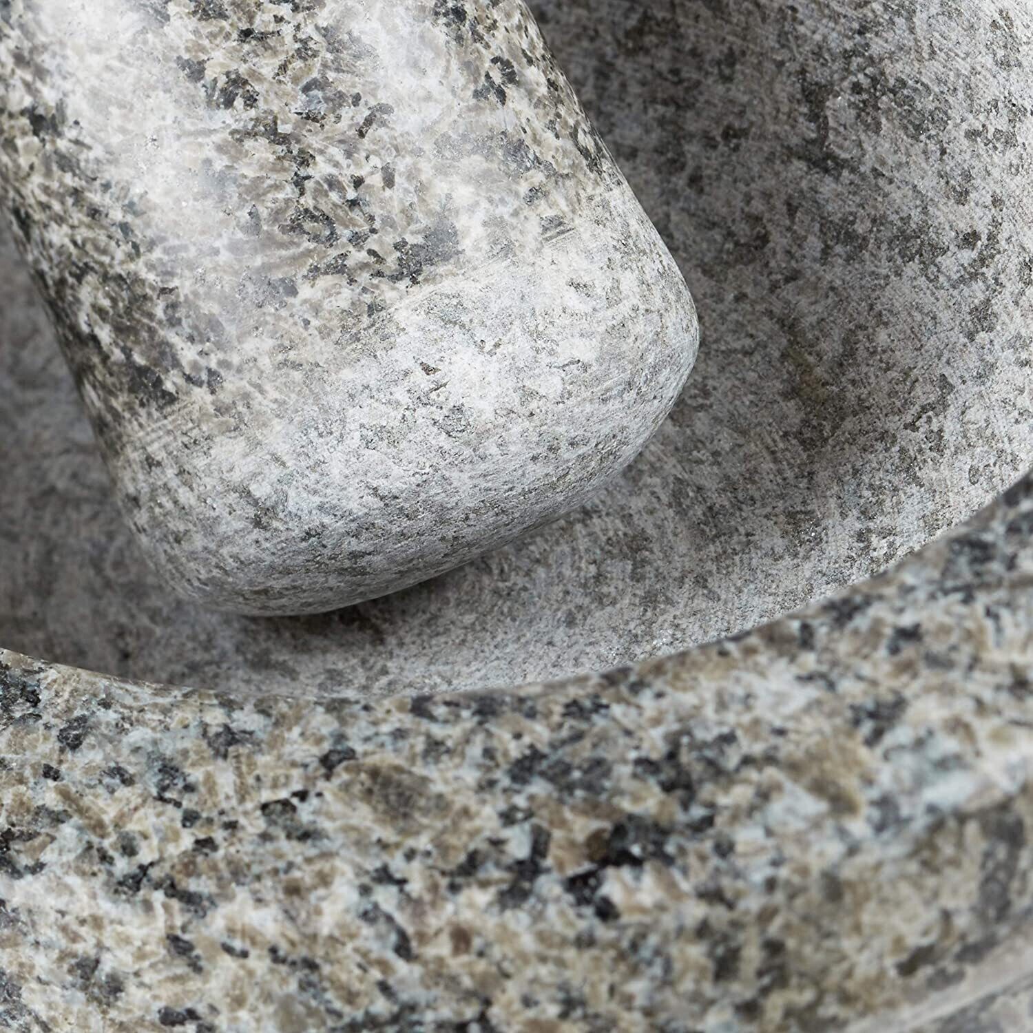 Granite Pestle and Mortar 17 cm Diameter for Spice Grinding, Herb Crushing, and Kitchen Use