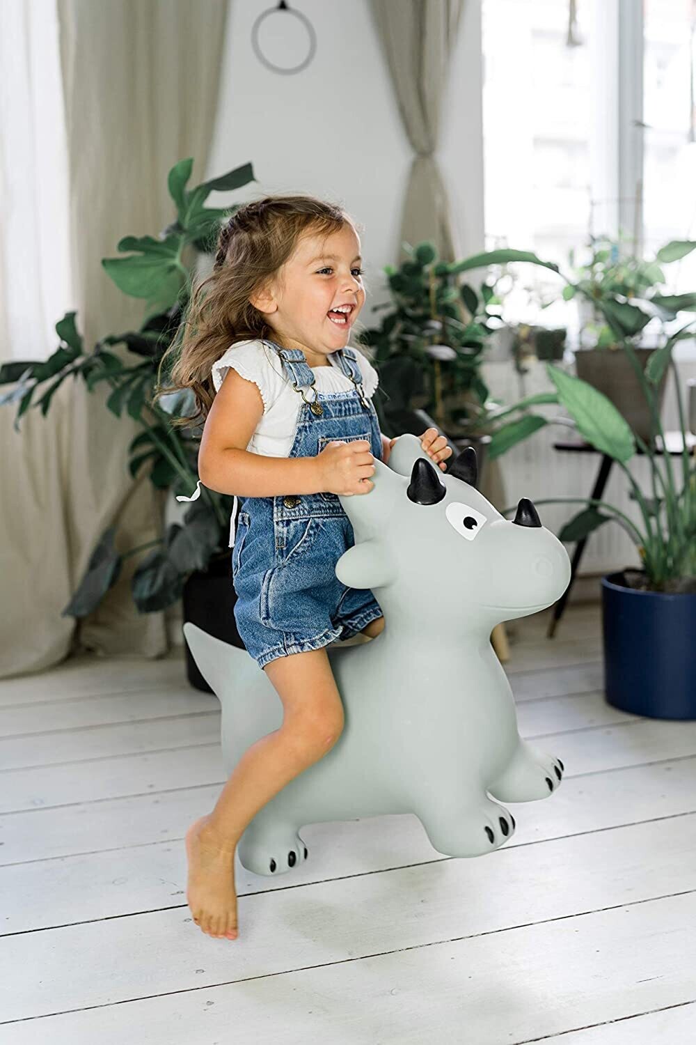 Bouncy Dinosaur Animal Toy for Children – Inflatable, Fun, and Safe Ride-On Toy for Kids&#39; Playtime and Physical Activity