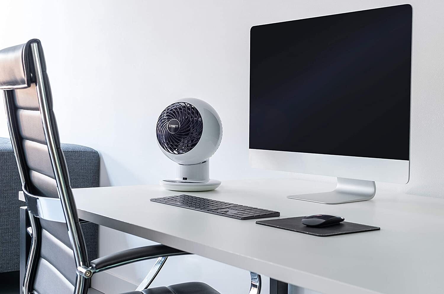 Table Fan Natural Breeze Electric fan design Wearable Fan Quiet fan  robust plastic