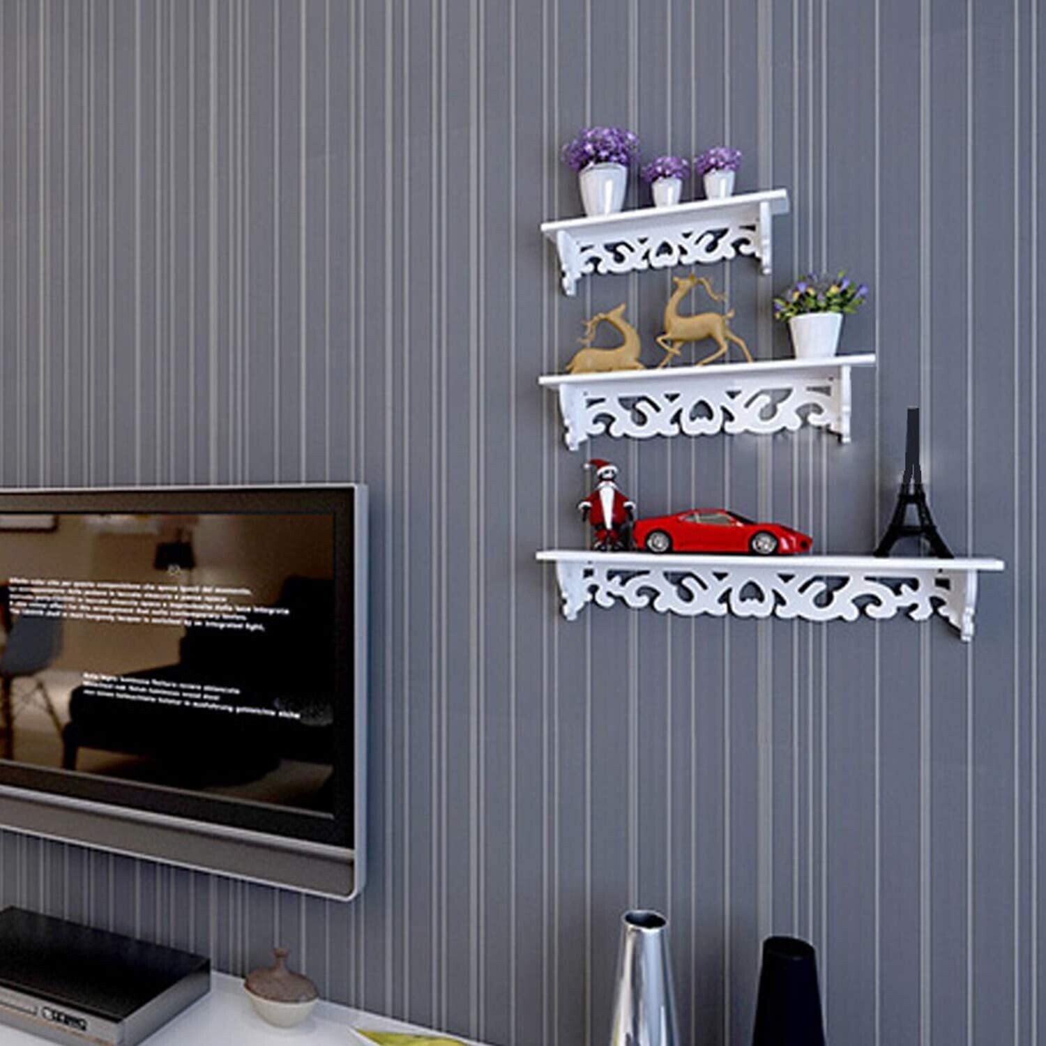 Set of 3 Floating wall shelves, great for books or collections