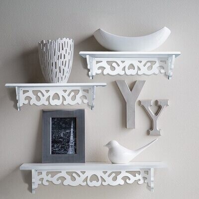 Set of 3 Floating wall shelves, great for books or collections