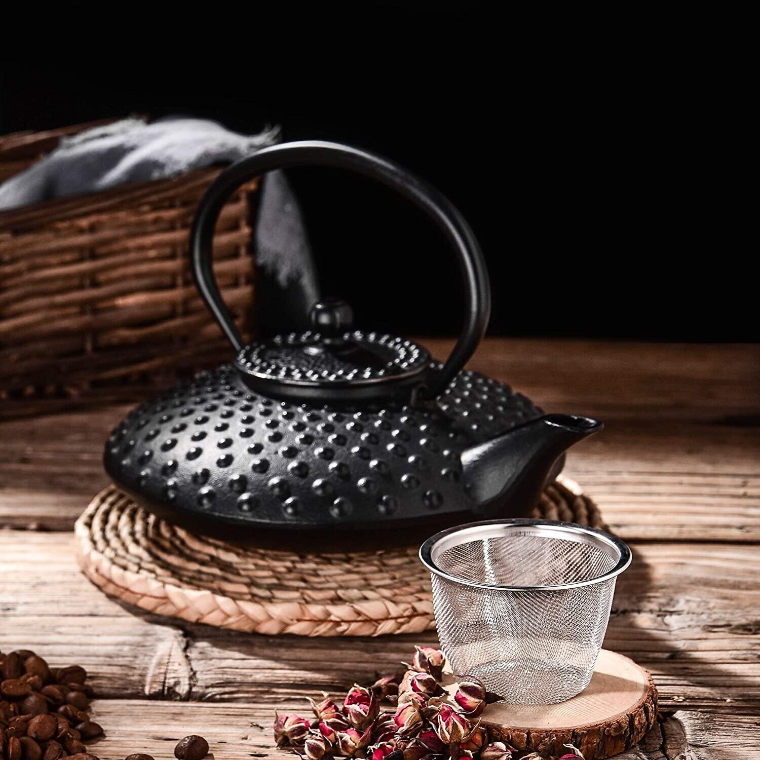 Japanese Cast Iron Teapot with Stainless Steel Infuser