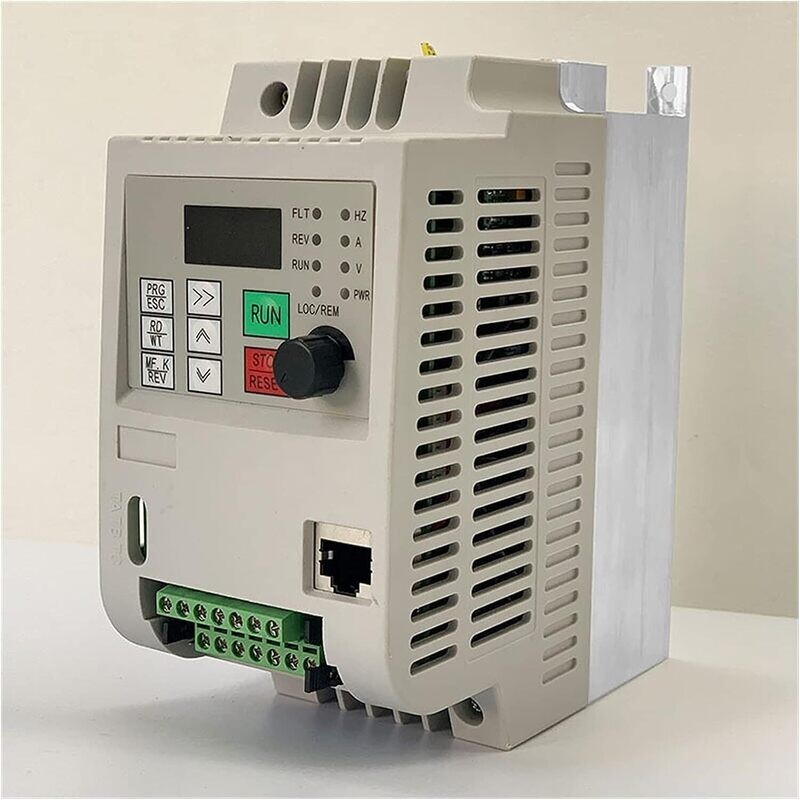 Adjustable Speed Drive - 220V Single Phase Input to 3 Phase Output Frequency Converter, VFD for Precise Motor Control and Enhanced Efficiency in Various Applications