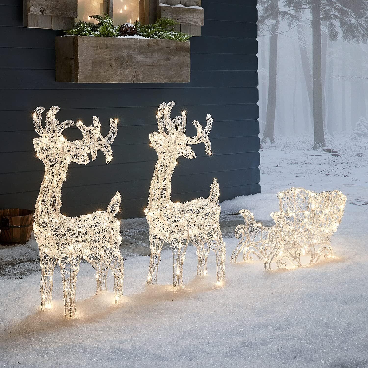 Decorative Reindeer with Sleigh – Festive Christmas Decoration for Indoor and Outdoor Display