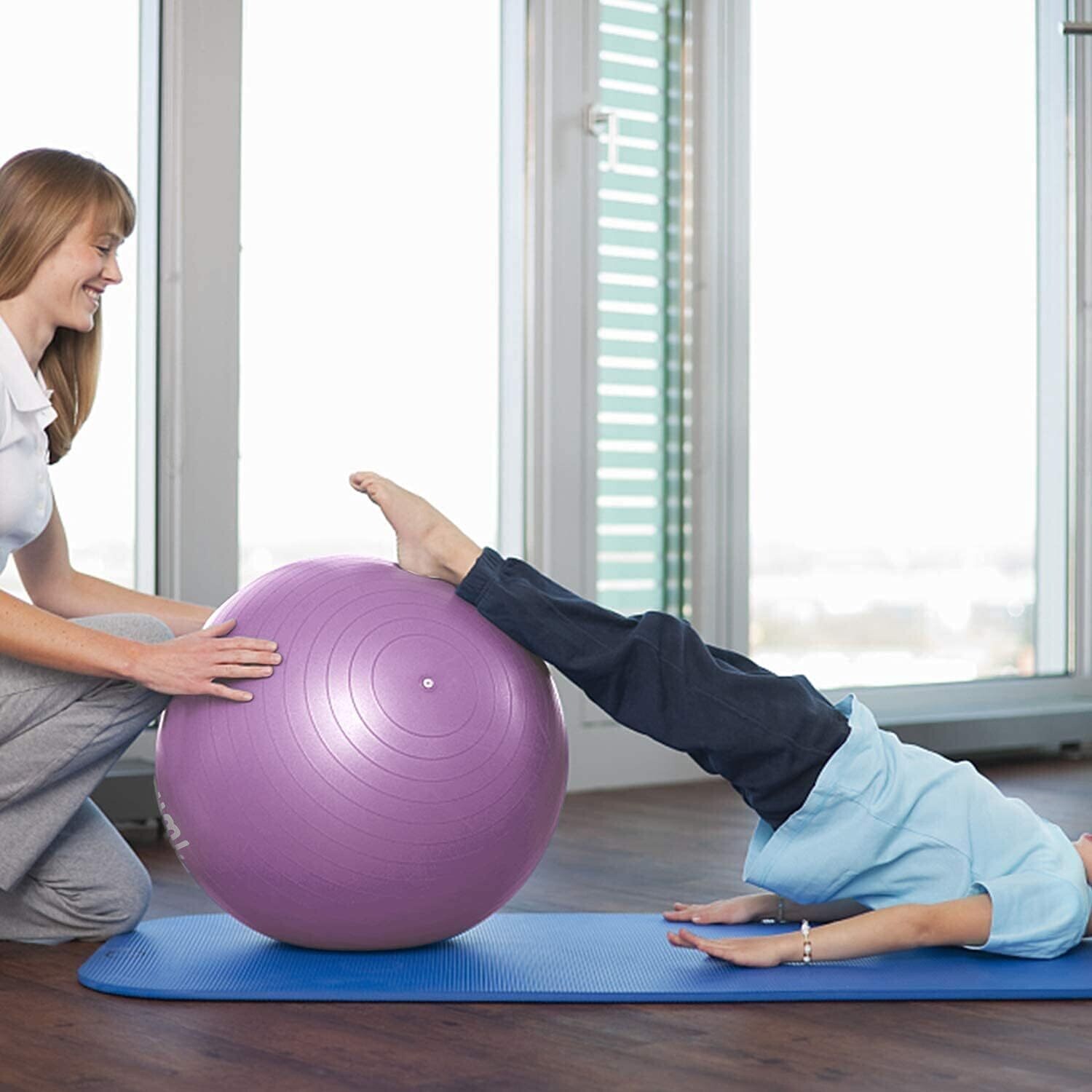 500 kg Load Capacity Anti-Burst Fitness Ball (48 cm - 75 cm) with Pump - Ideal for Yoga, Pilates, Balance Exercises, and Core Training