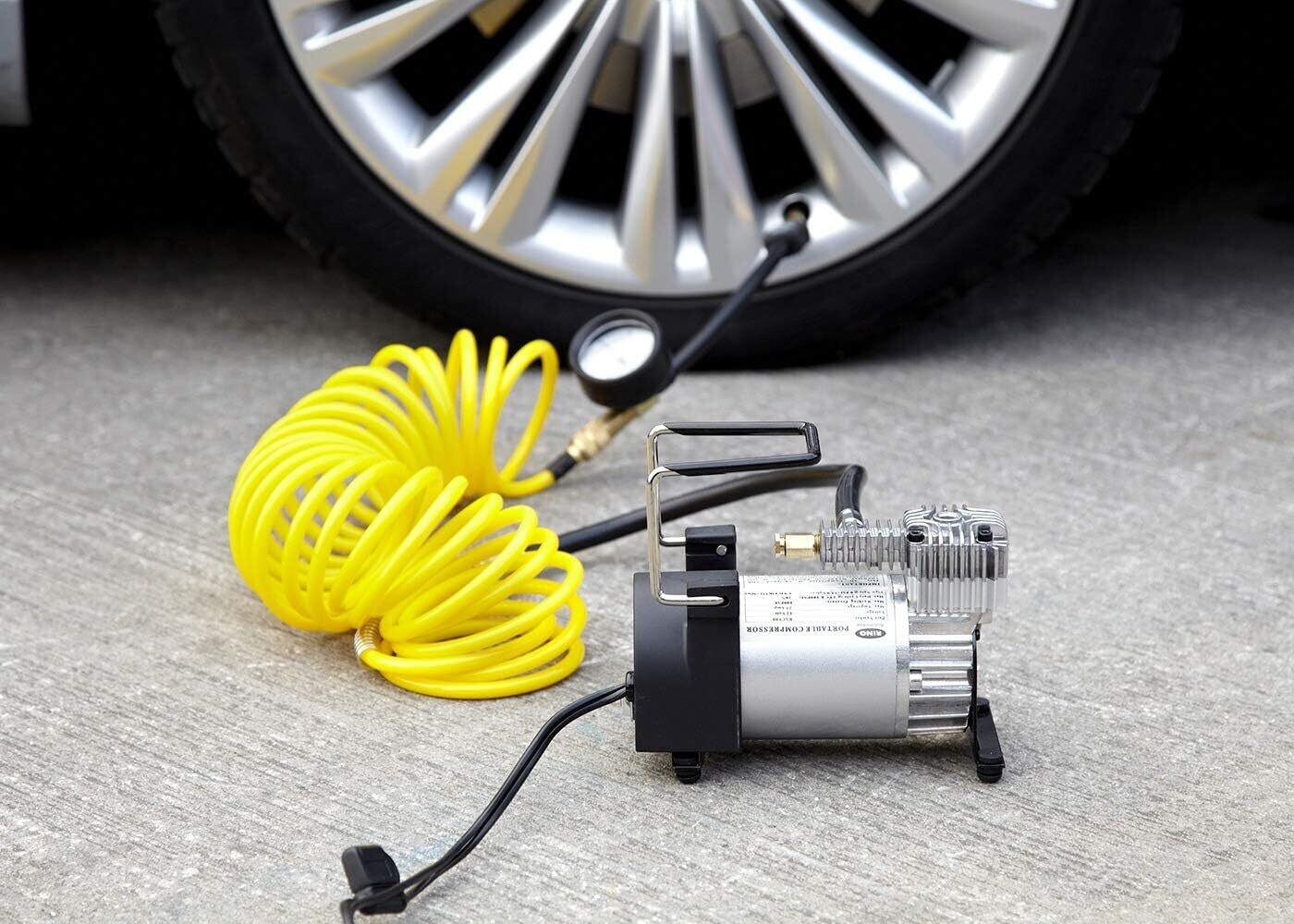 Heavy Duty Tyre Inflator Air Compressor with 1 Storage Bag and 7m Extendable Airline for Quick Tire Inflation and Easy Storage