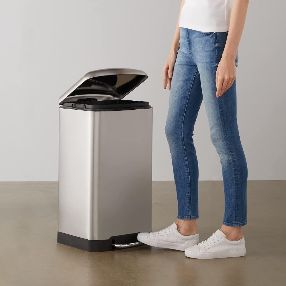 40-Liter Stainless Steel Trash Can with Steel Bar Pedal - Soft-Close Rectangular Design for Home and Office Use - Durable and Space-Saving