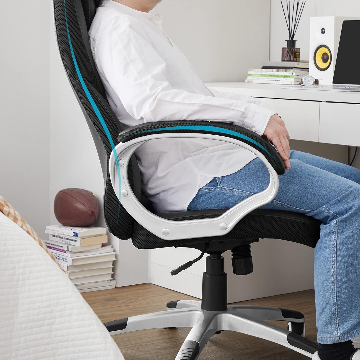Adjustable Black Ergonomic Executive Office Chair - Durable and Stable Design with Height Adjustment for Enhanced Comfort and Support in the Workplace
