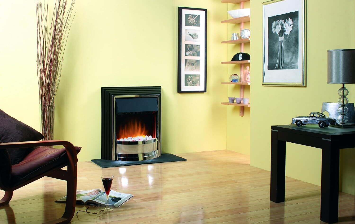 Thermostat and Adjustable 2kW Heater and Contemporary LED Flame Effect with a Choice of Coal or White Pebble