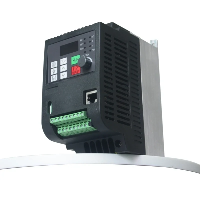 Frequency Converter 380V 0.75KW/7.5KW 1-3 Phase, 220V-380V Input and  220V - 380V Output 50hz/60hz AC Drive VFD Inverter