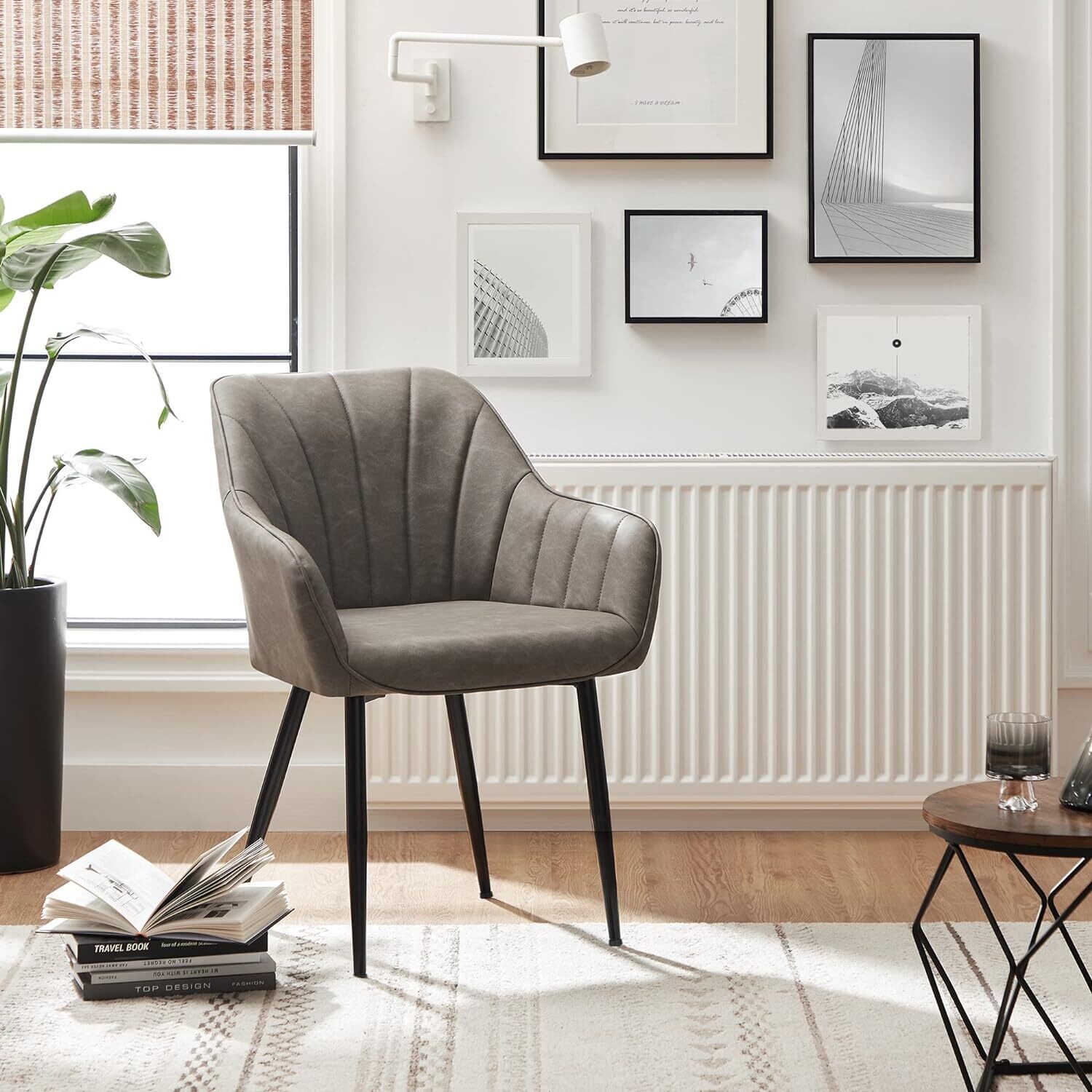2 set of Dining Room Chairs, Lounge Chairs, with Armrests, PU Cover, Maximum Load 110 kg, Metal Legs, for Dining Room, Kitchen, Living Room, Bedroom
