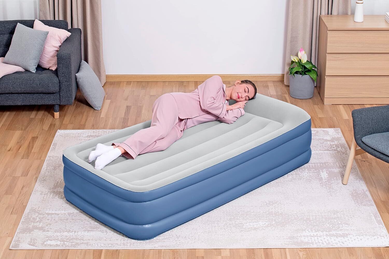 Single Size Inflatable Air Bed With Built-in Pillow Electric Pump