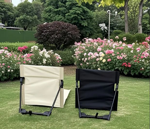 1pc Ultra-Lightweight Portable Extra-Long Folding Chair