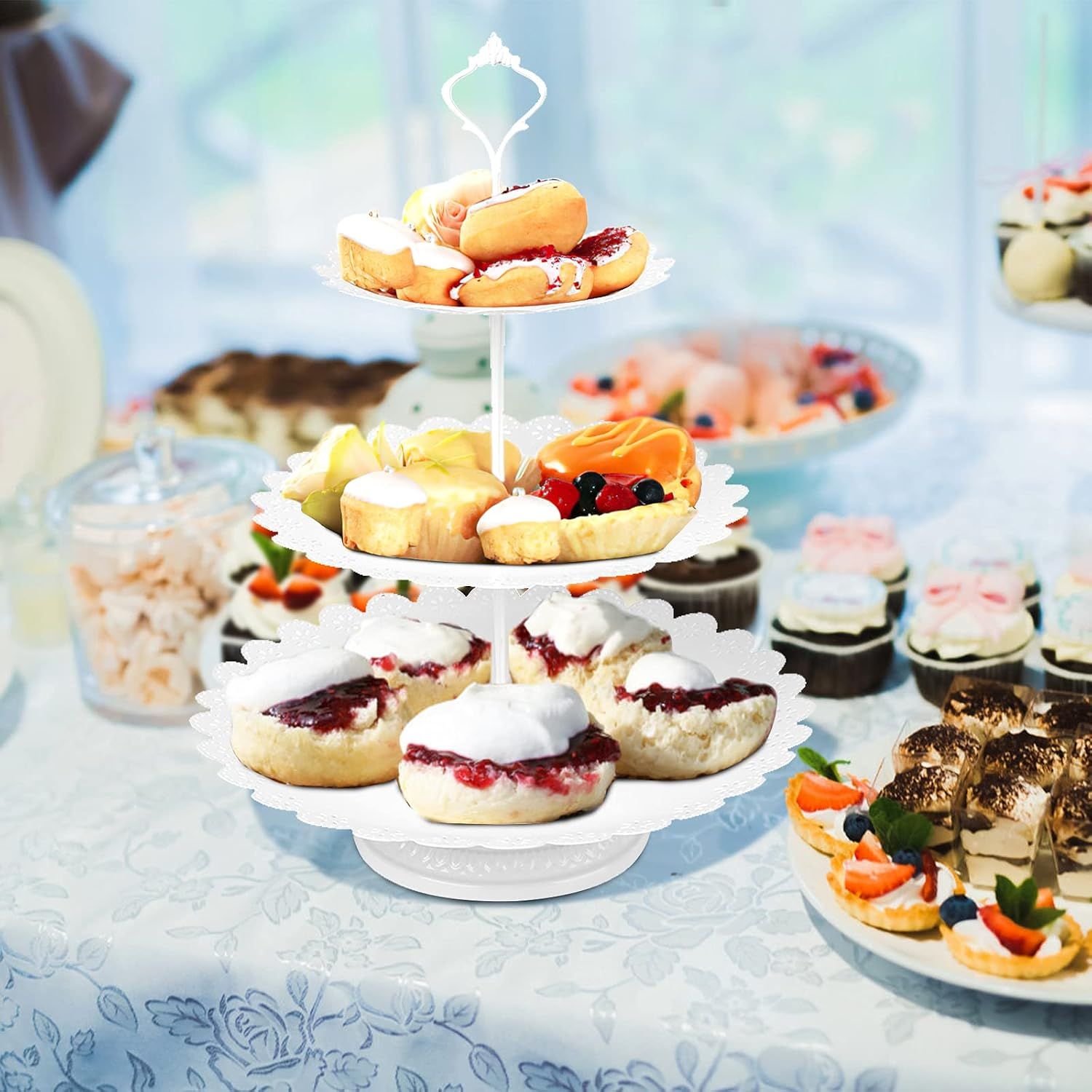 Set of 10-Piece White Metal Cake &amp; Dessert Stand Set