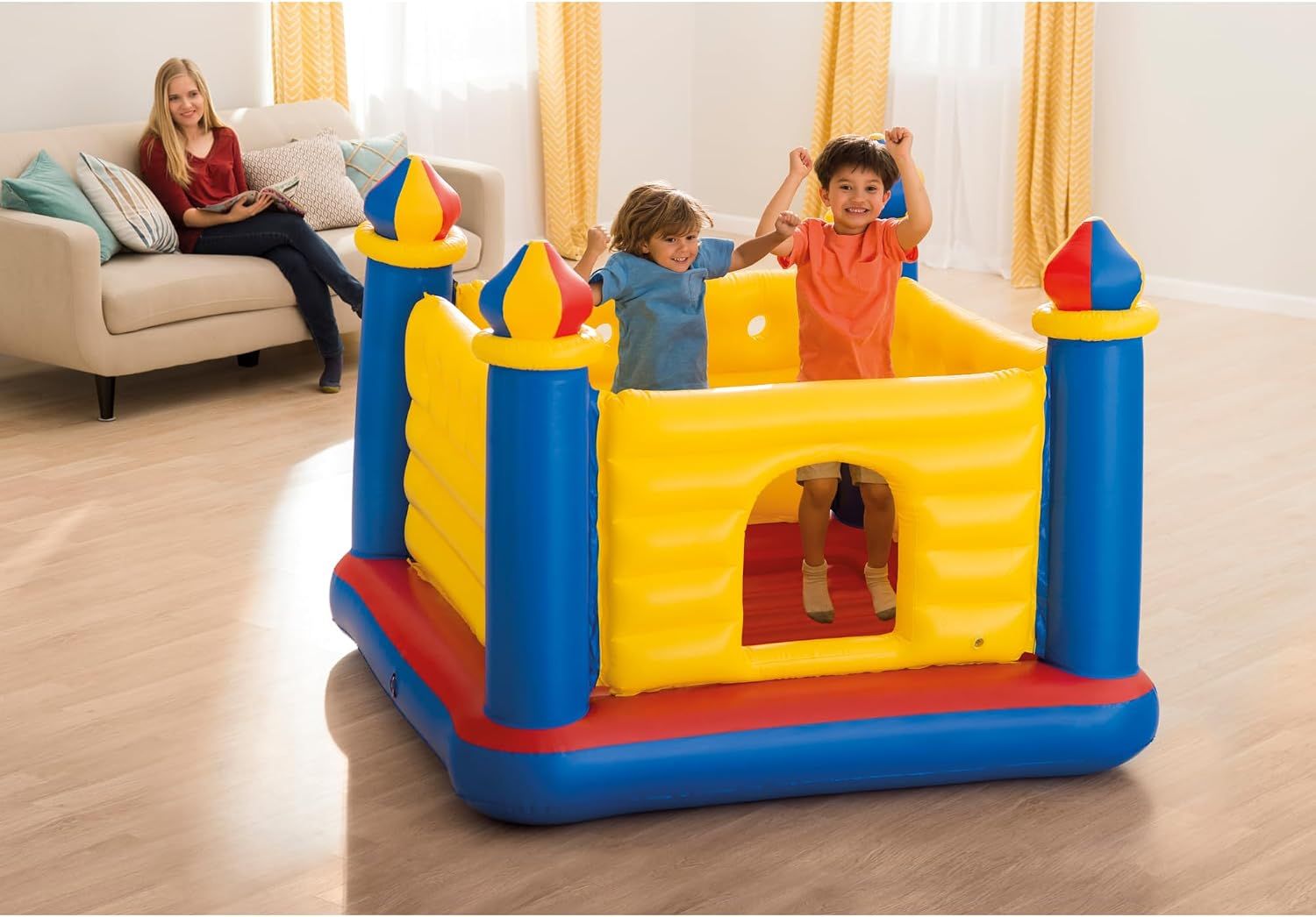 Castle Bouncer Inflatable Bounce House for kids