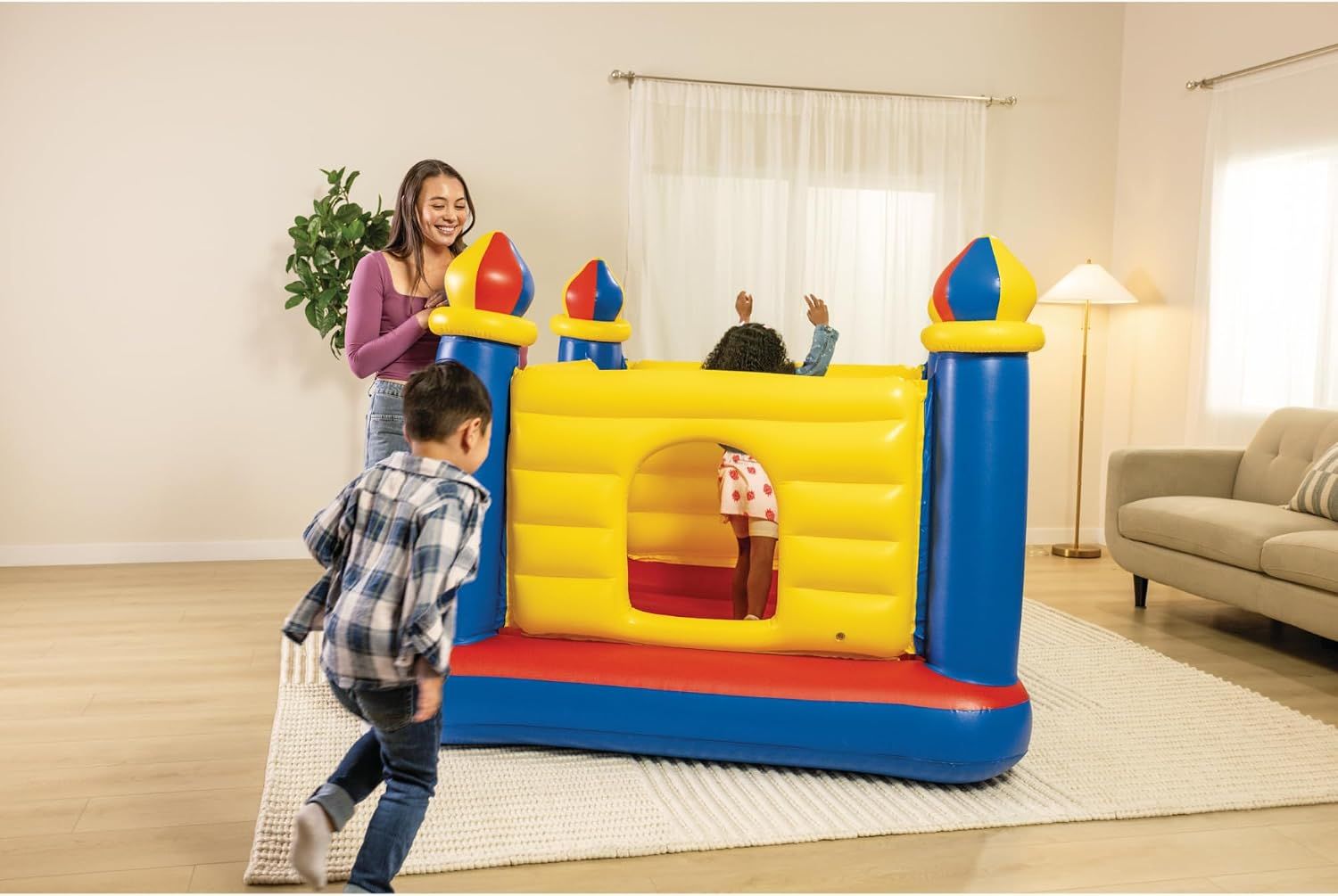 Castle Bouncer Inflatable Bounce House for kids