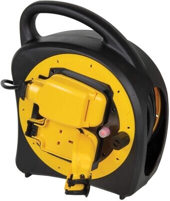Weatherproof Garden Power Socket 2 Way Case Reel