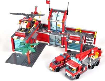 City Fire Station Building Blocks Kit 758PCS