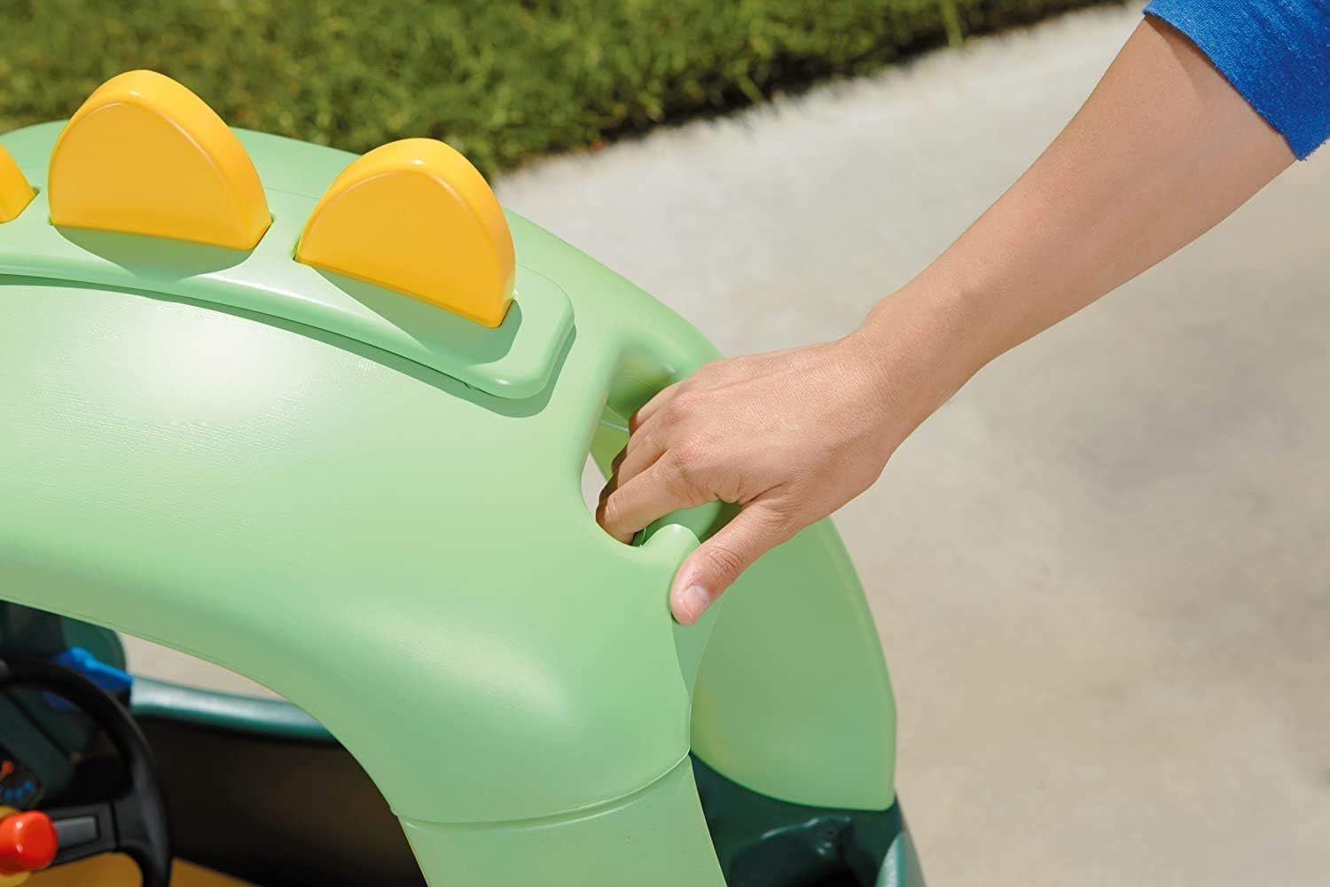 Kids Ride On Car Cozy Coupe Dino Toy with Working Horn Ignition Switch &amp; Fuel Cap