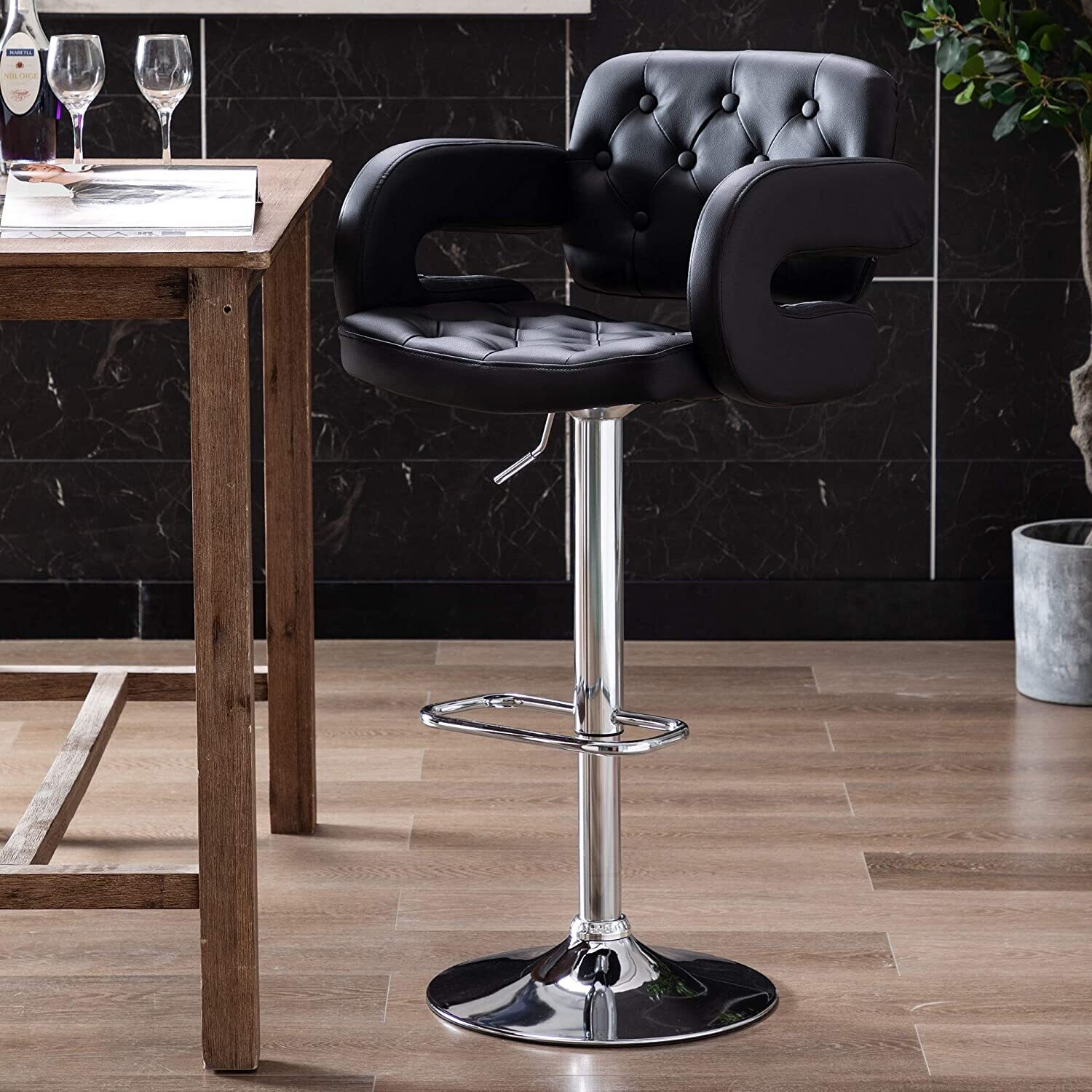 Swivel Faux Leather Breakfast Stool
