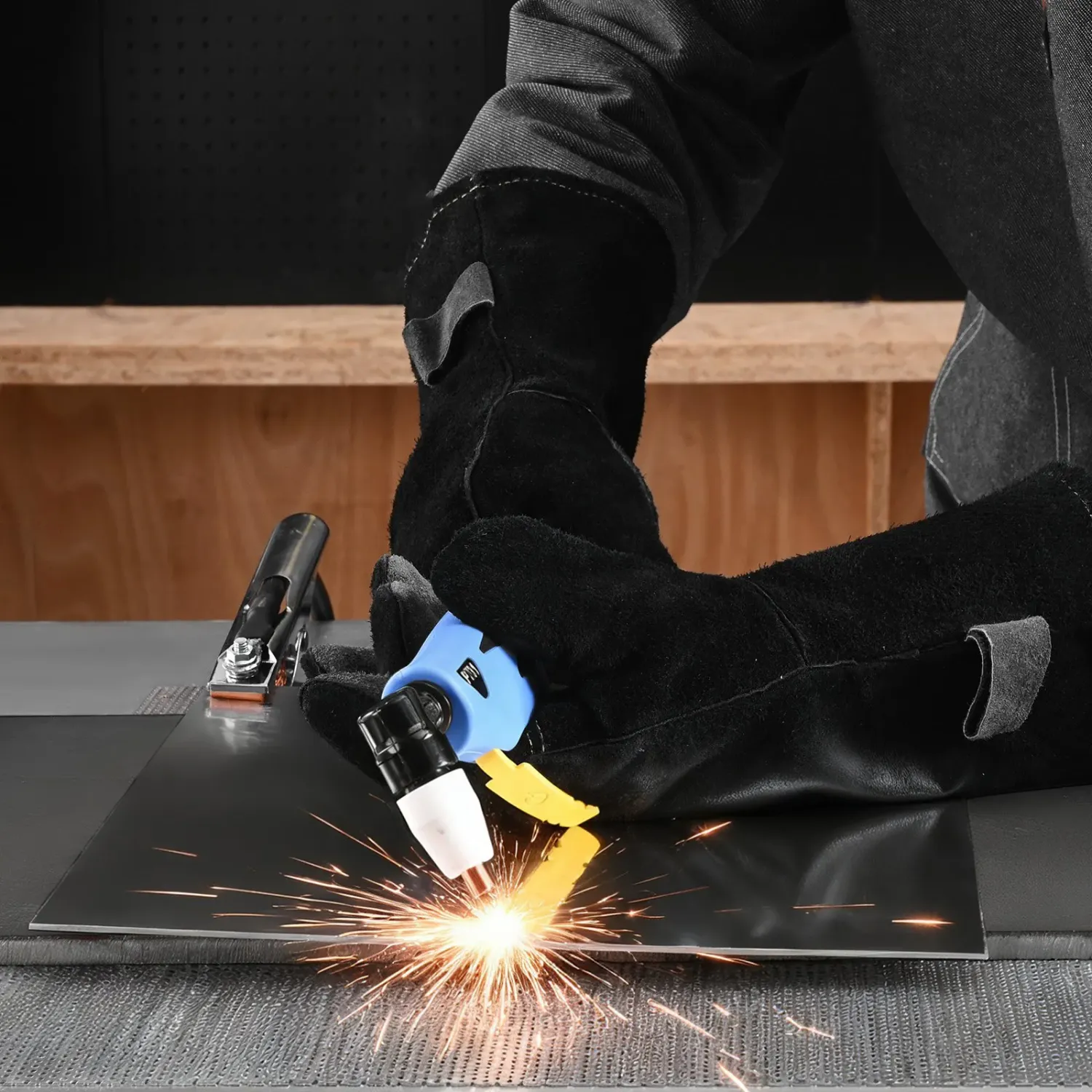 Portable &amp;amp; 3-in-1 Plasma Cutter &amp; Welding Machine – 50A Cutter, 200A TIG/MMA Welder