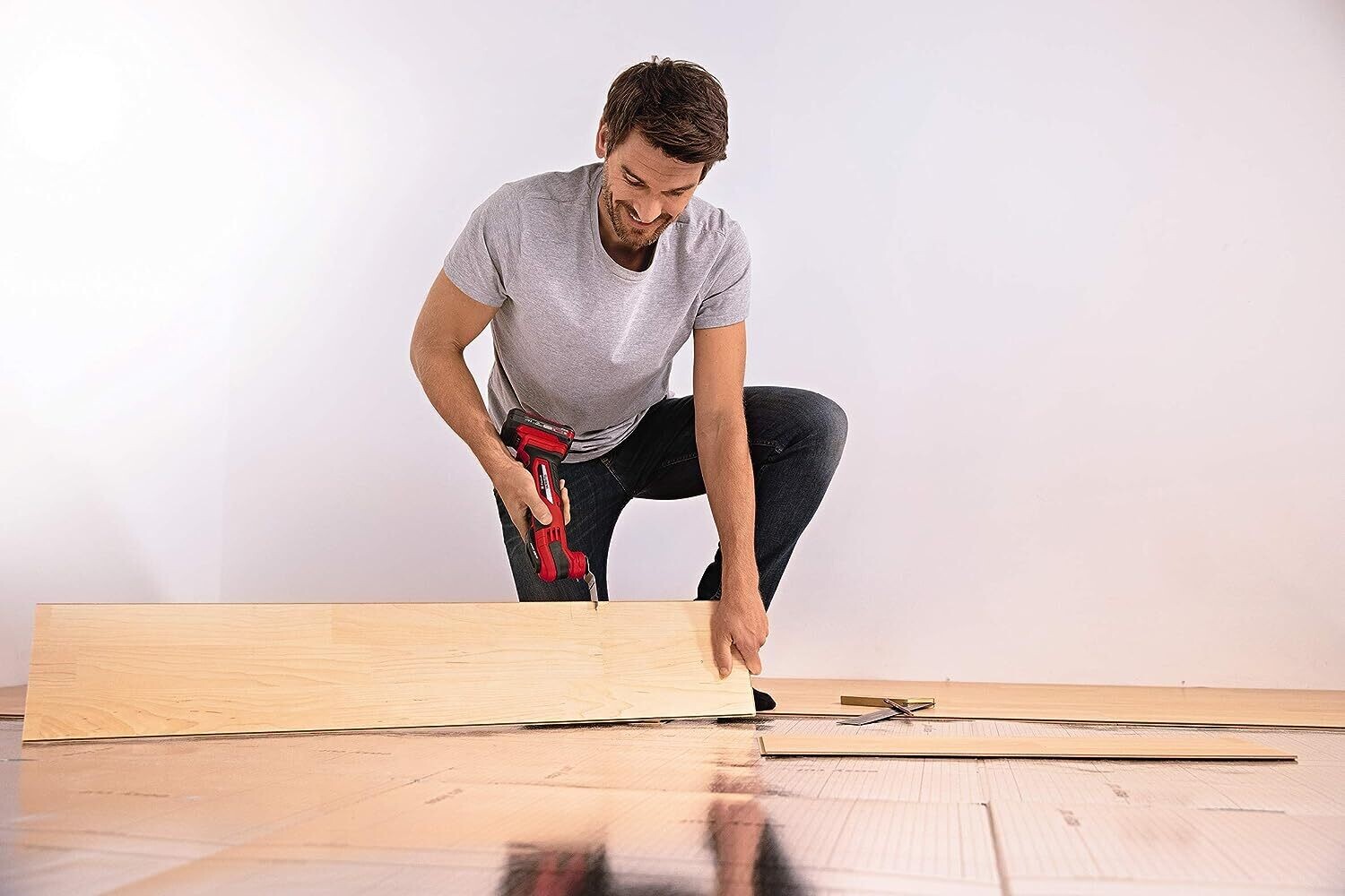 18V Multipurpose Cutting and Sanding Tool – Ideal for Wood, Plastic, Metal, and Tile | High-Performance Cordless Power Tool with Versatile Applications and Durable Design for Precision Cuts and Smooth