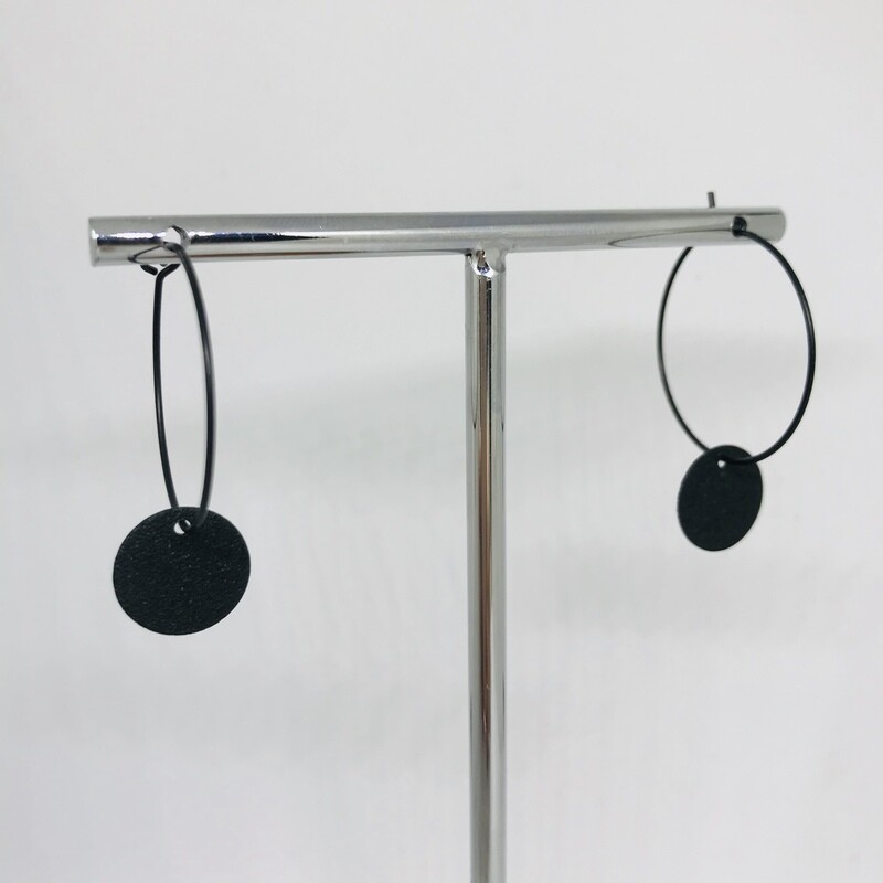 Black Earring with Black Pendant