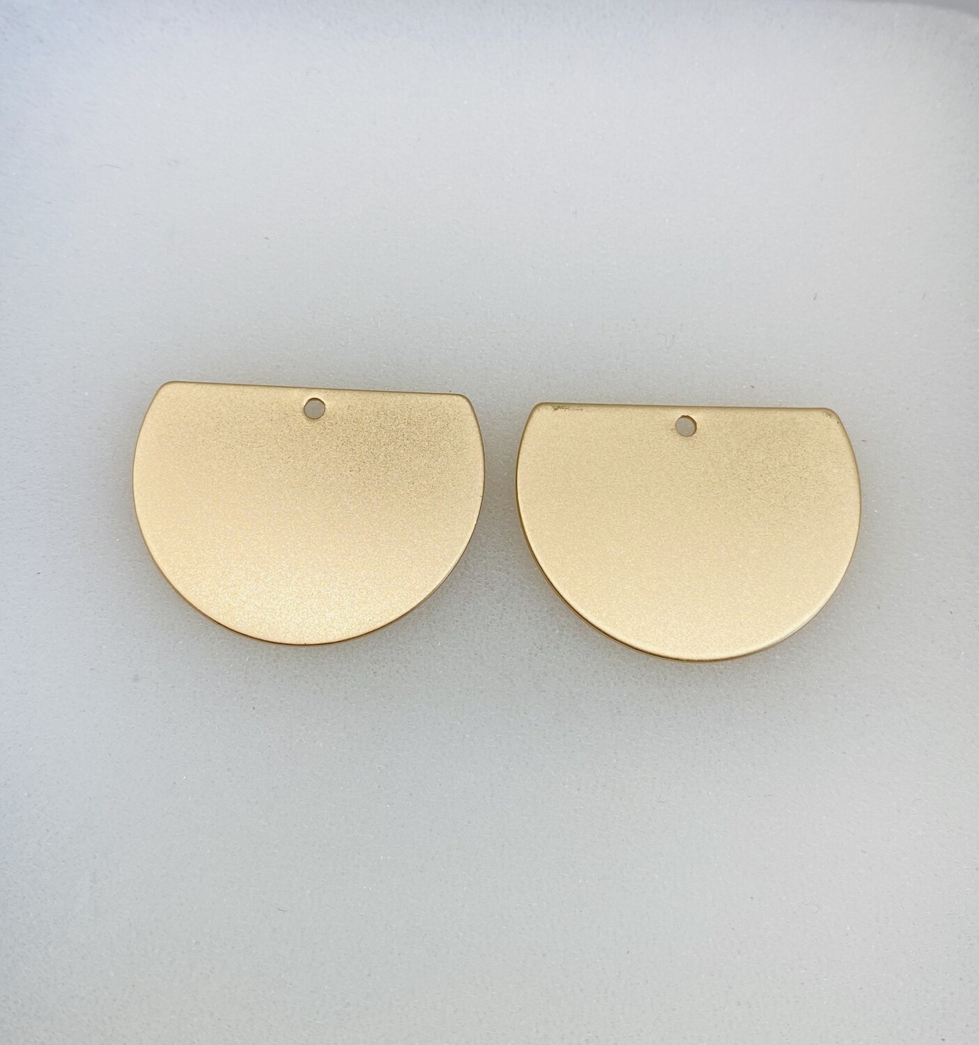 Pendant Moon Gold
