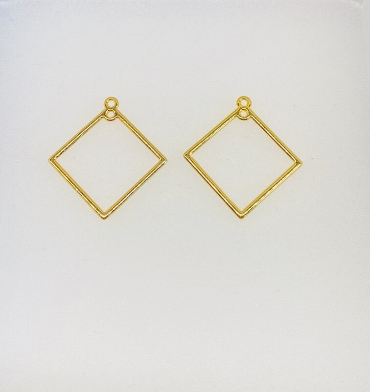 Pendant Square Gold