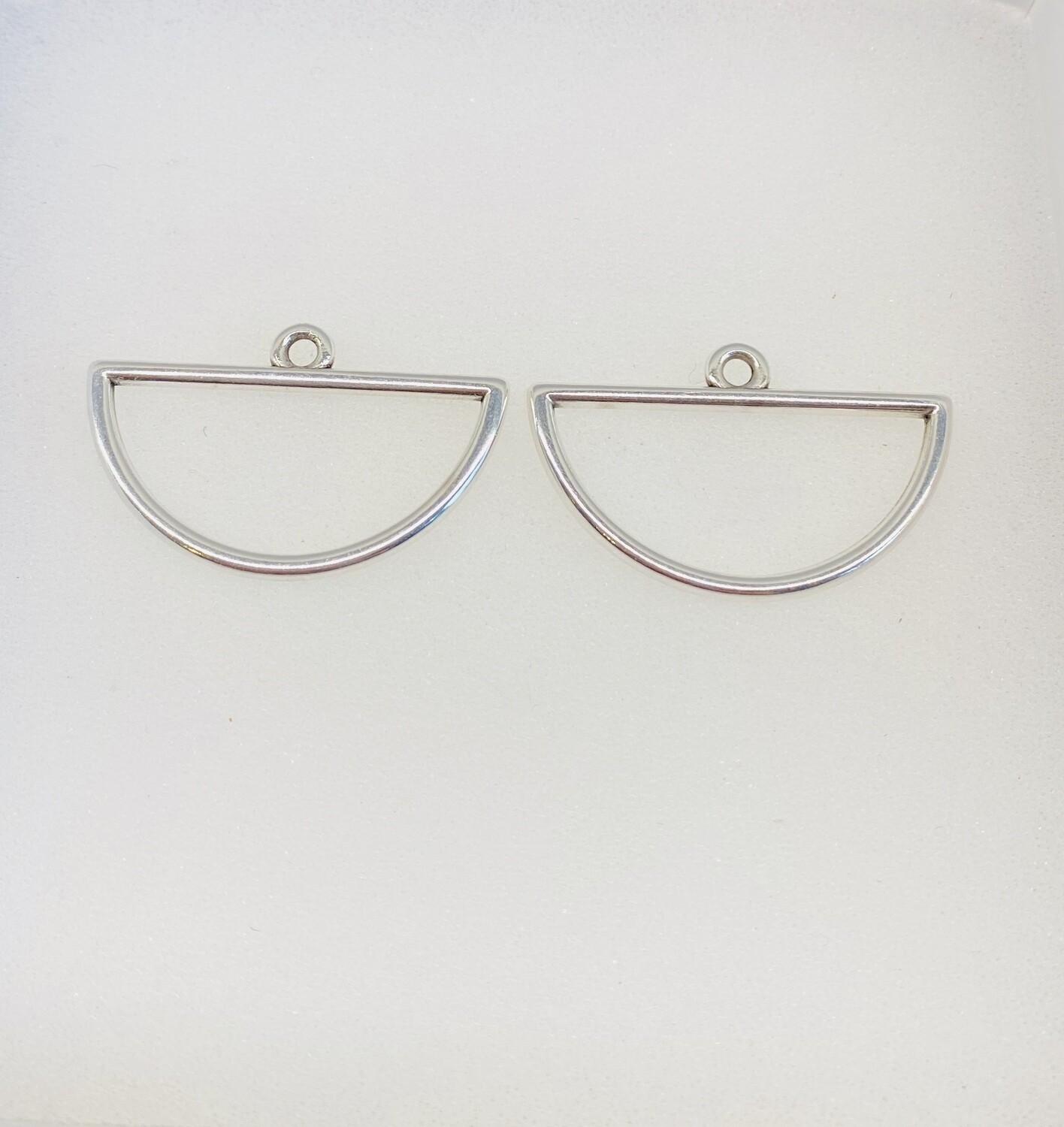 Pendant Open Sickle Silver