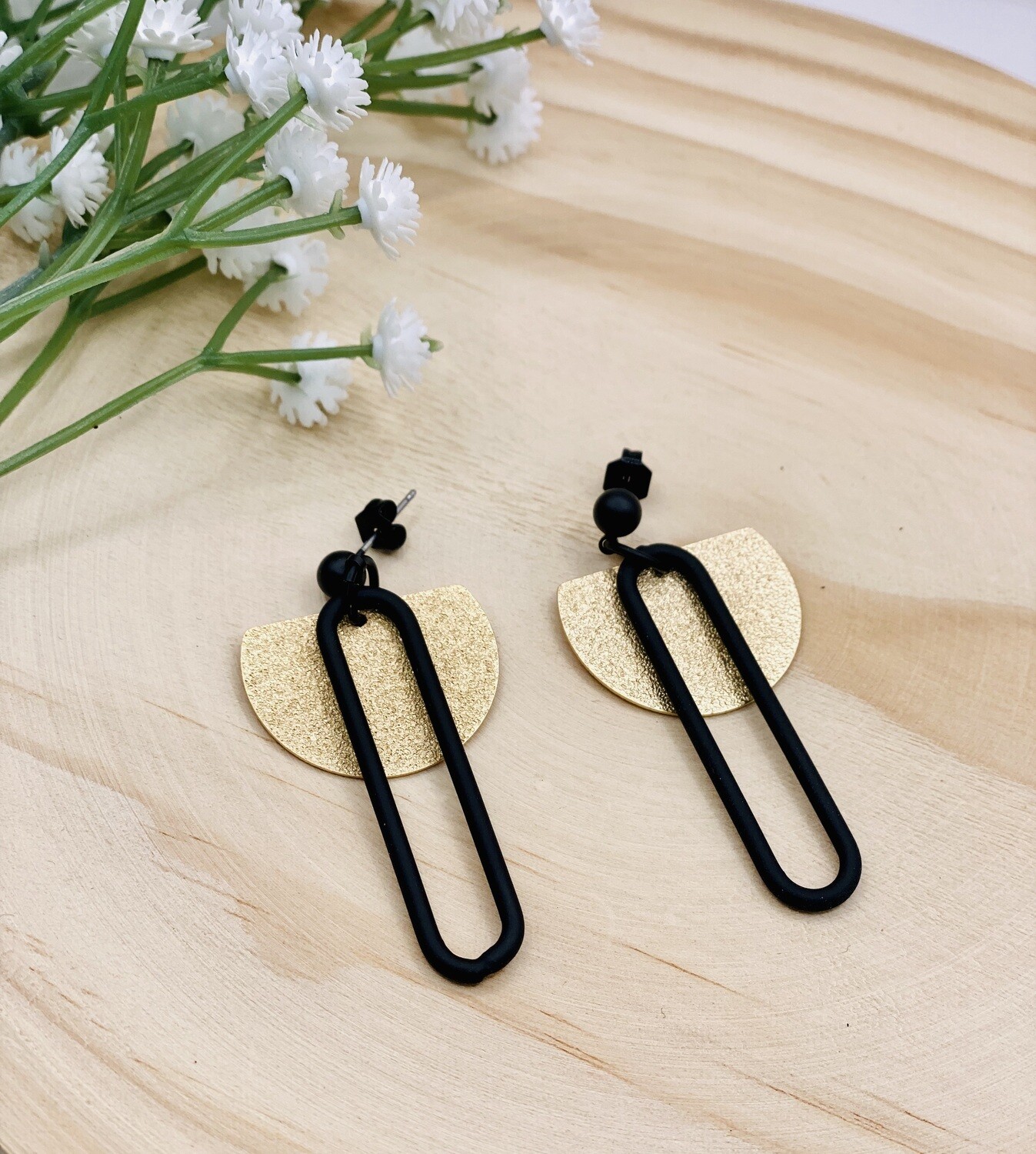 Earring Frosted Frauke, Colour: Gold