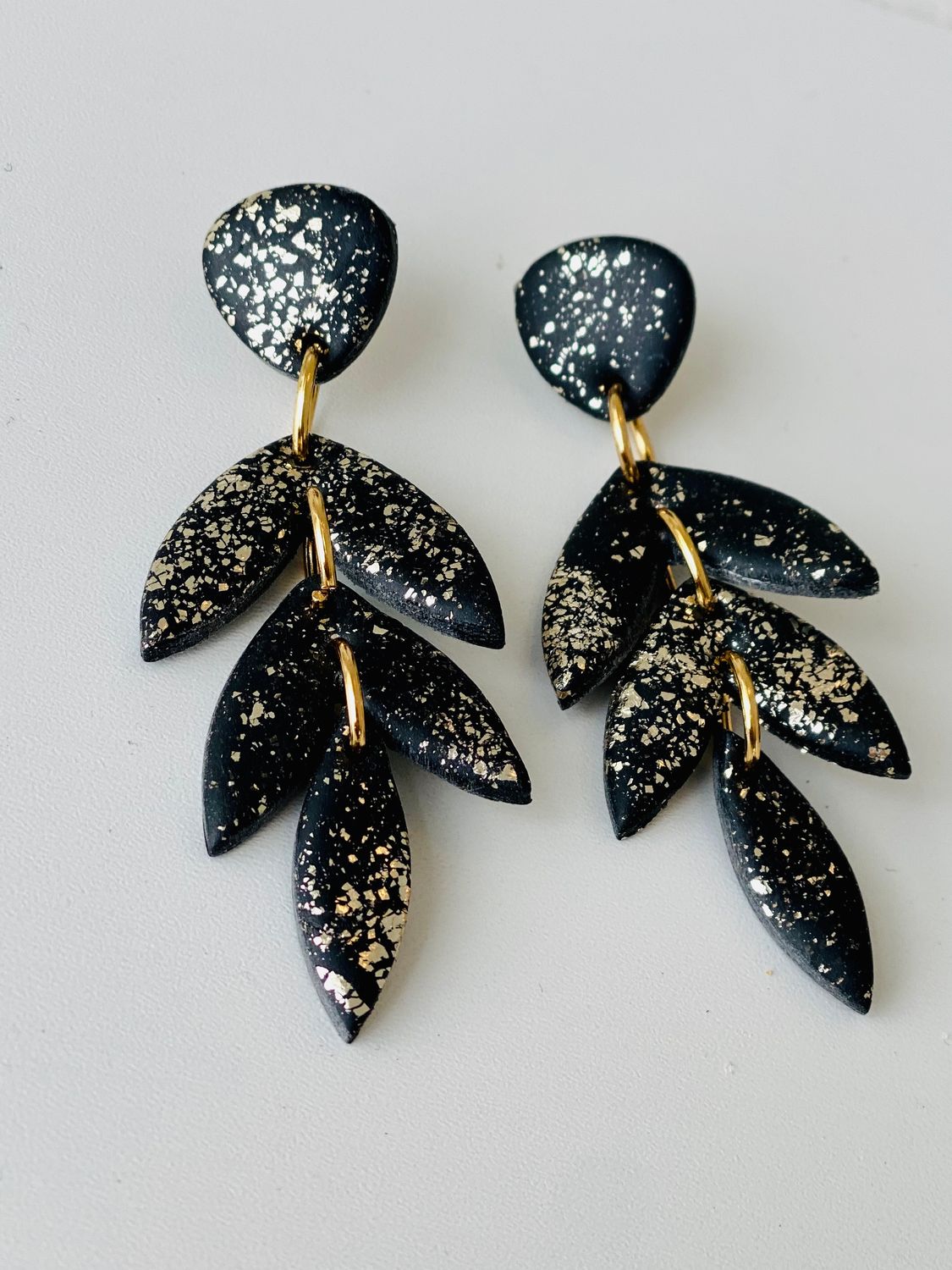 Statement Earring Black/Gold