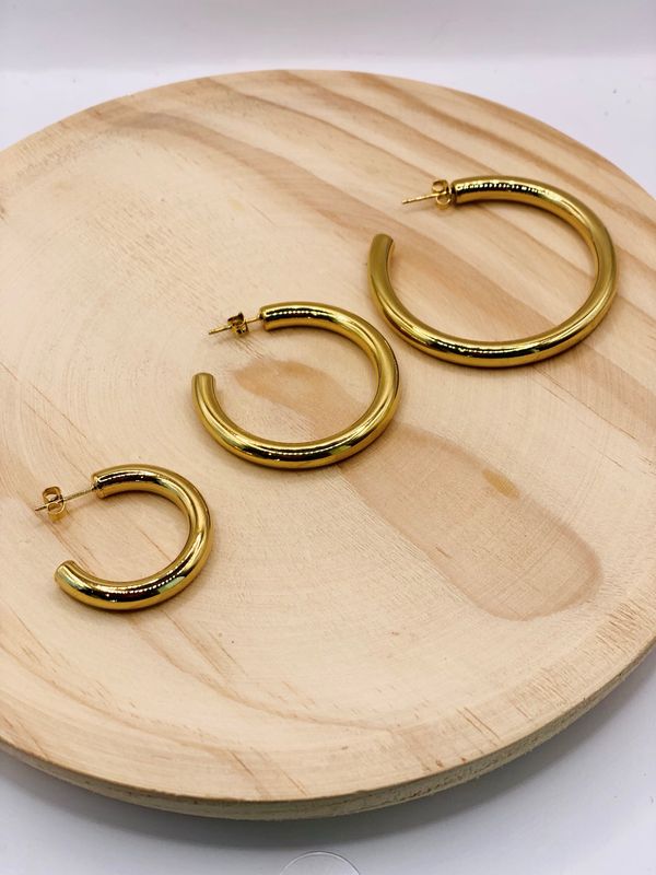 Basic But Beautiful Hoop