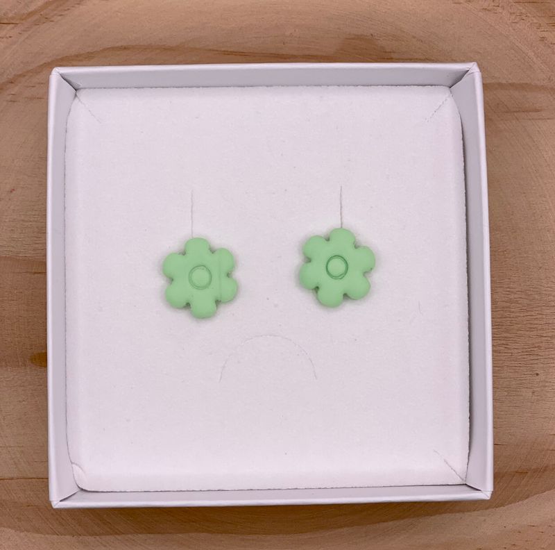 Earstuds Flower Mint Green