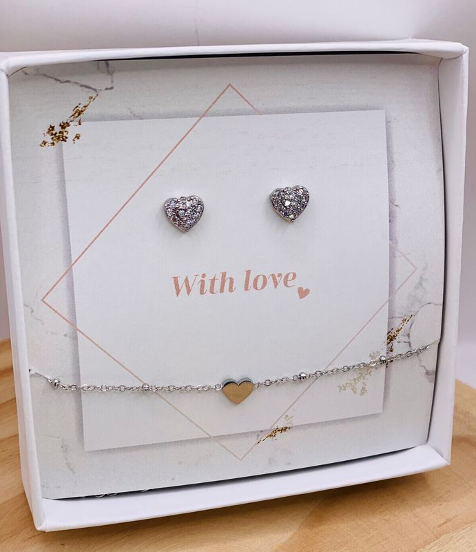 Gift Box &#39;With love&#39; Studs &amp; Bracelet