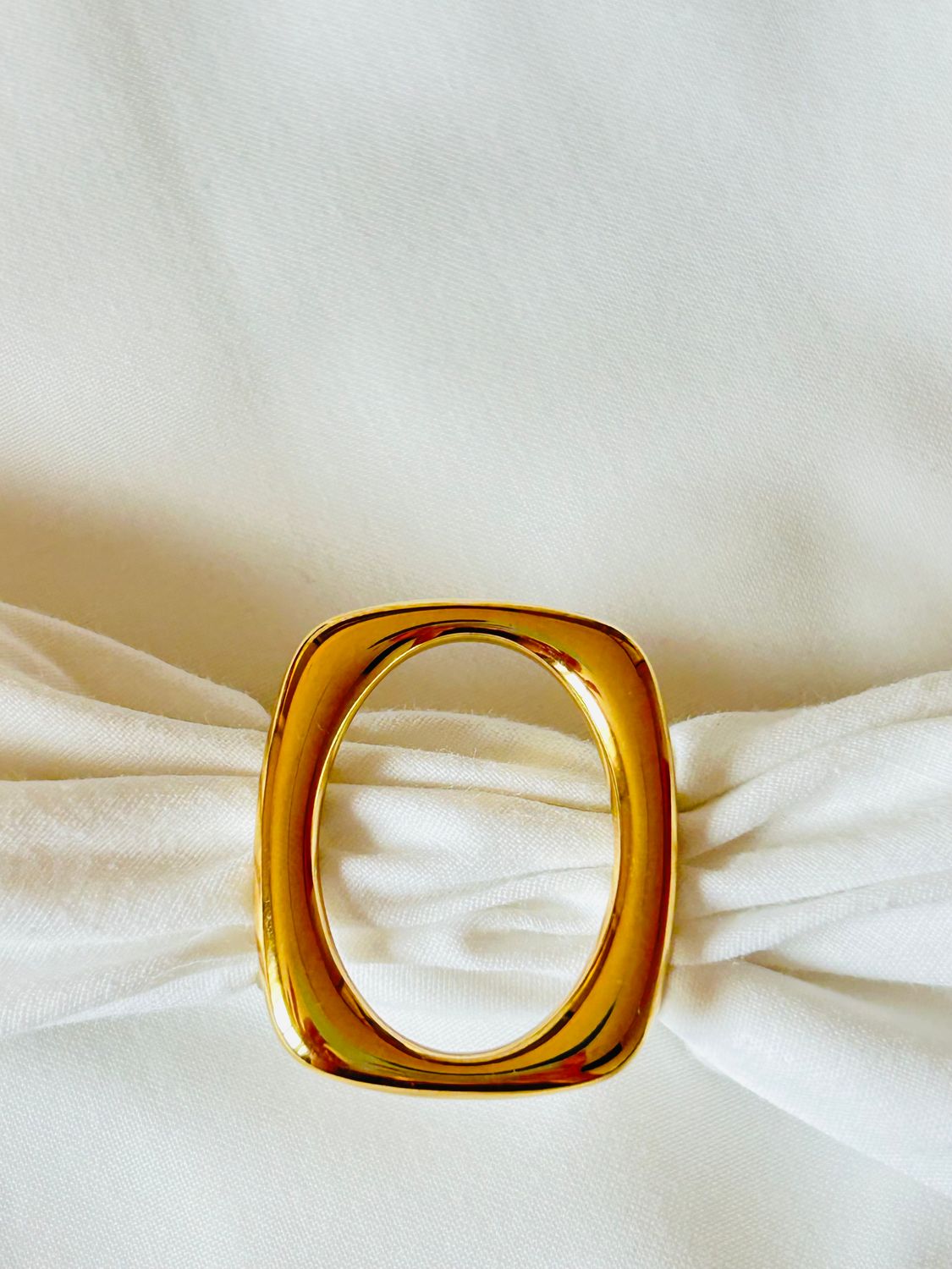 Statement Ring Square