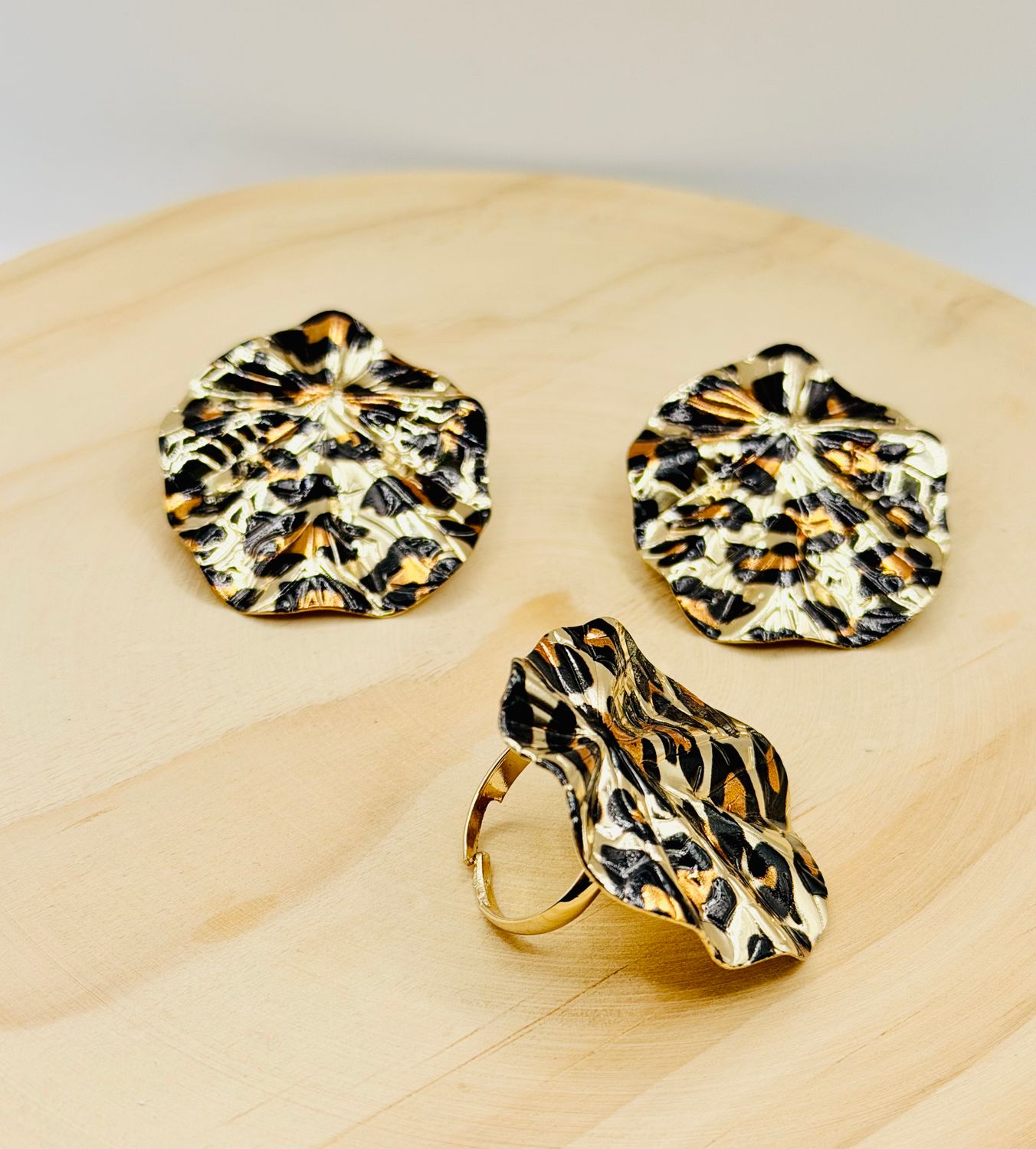 Wild Elegance Panther Set (Earrings &amp; Ring)