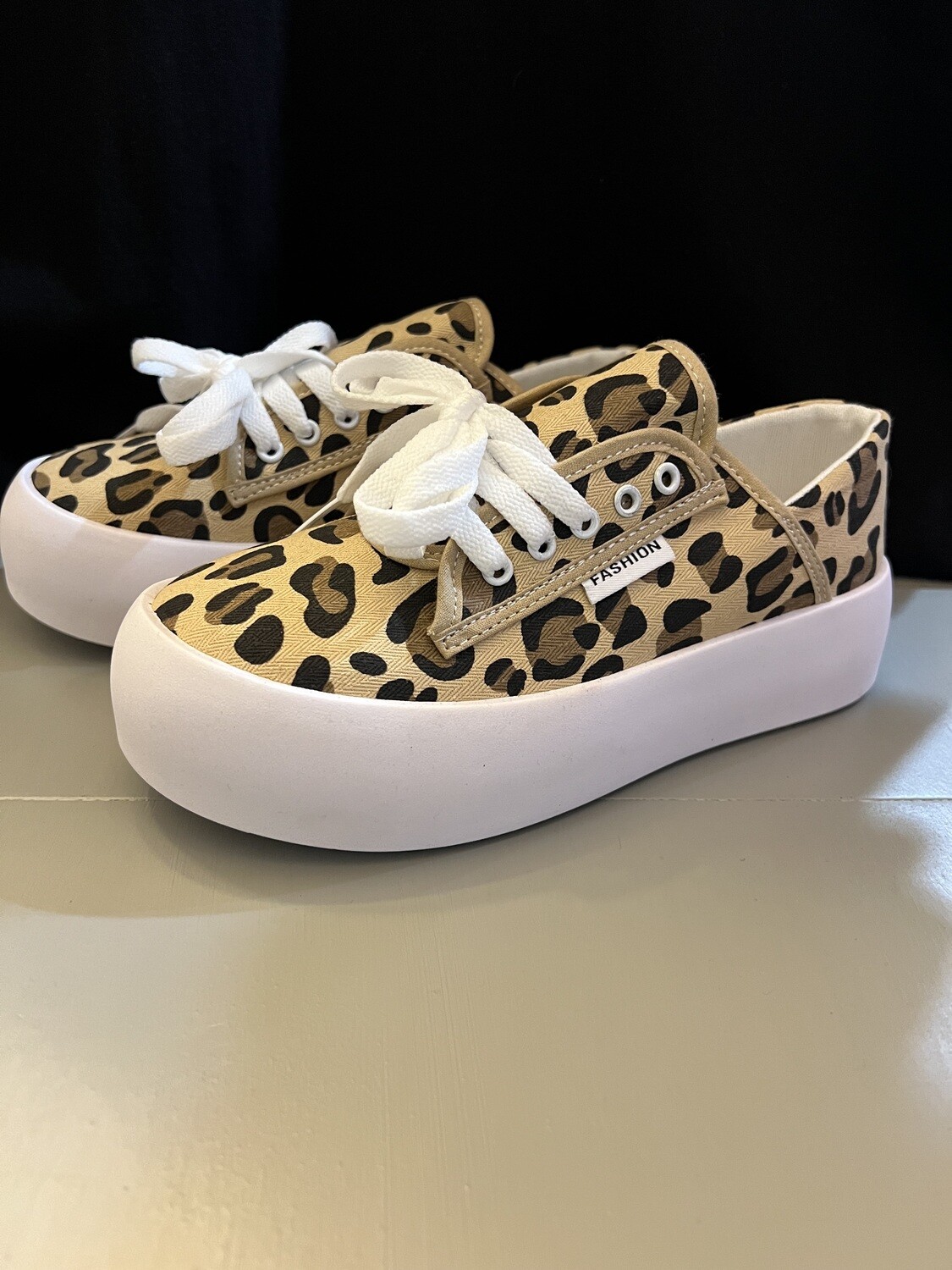 Cheetah print sneaker shoes